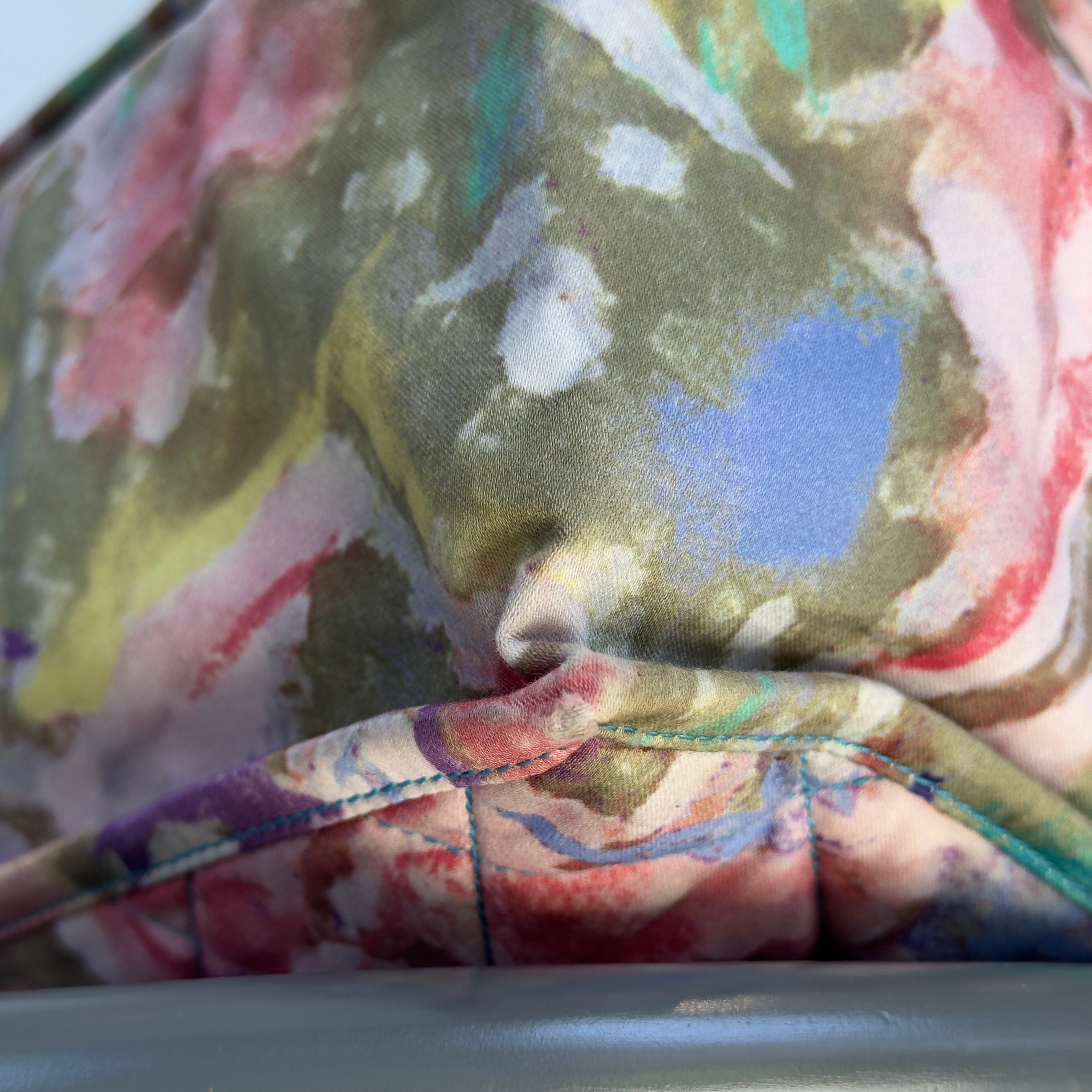 Chanel Watercolor Graffiti Beach Tote 2011 - Queen May