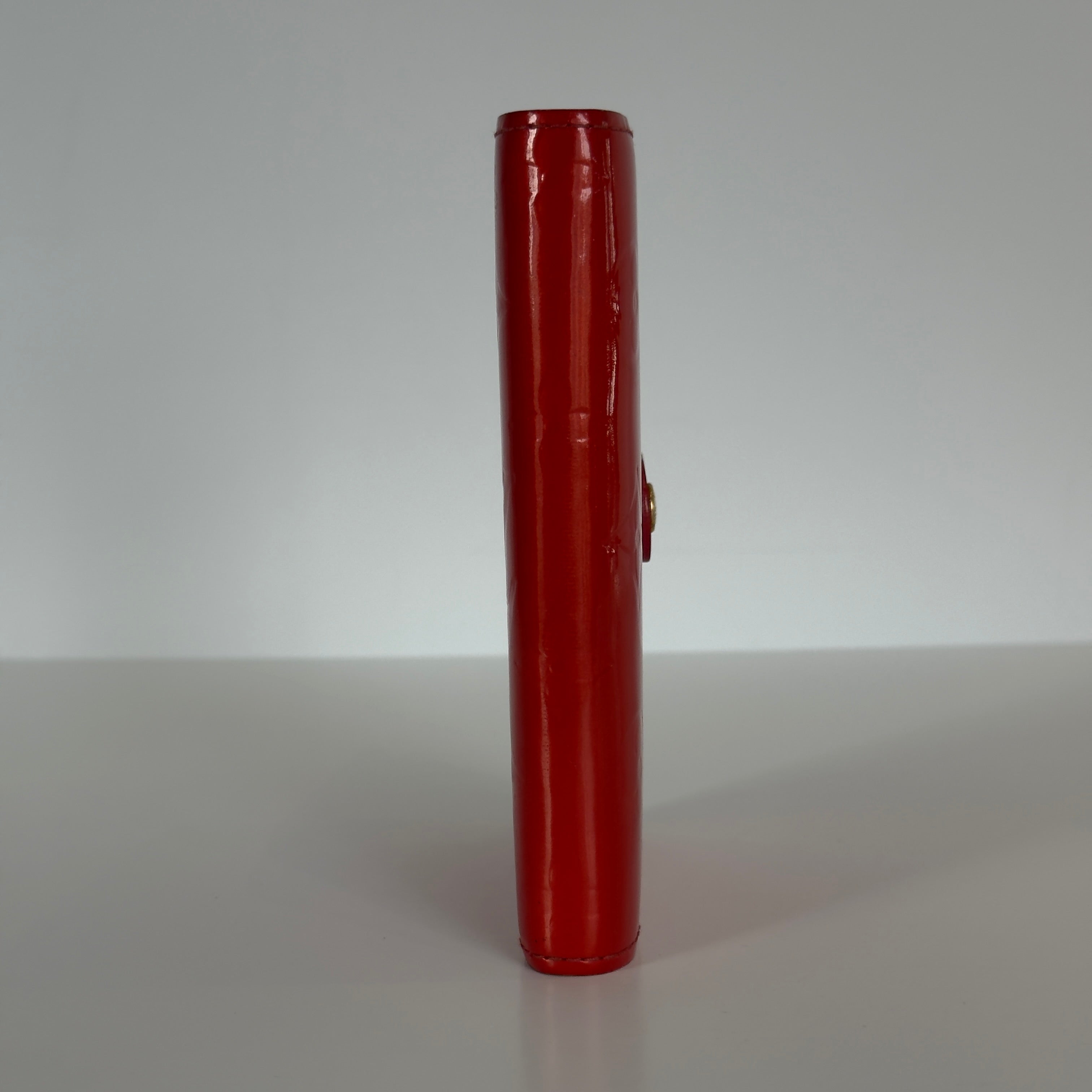 Louis Vuitton Vernis Agenda Red - Queen May