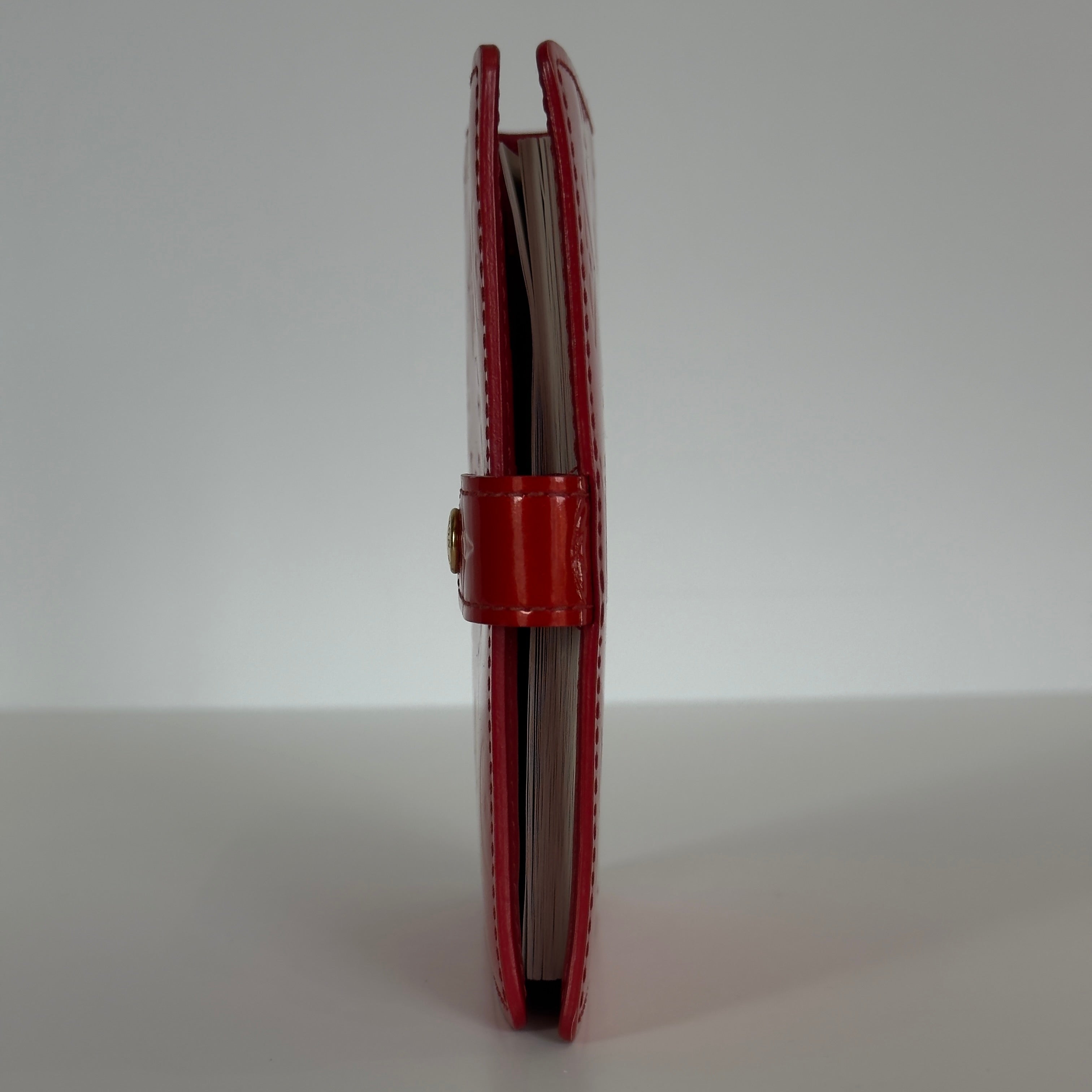 Louis Vuitton Vernis Agenda Red - Queen May
