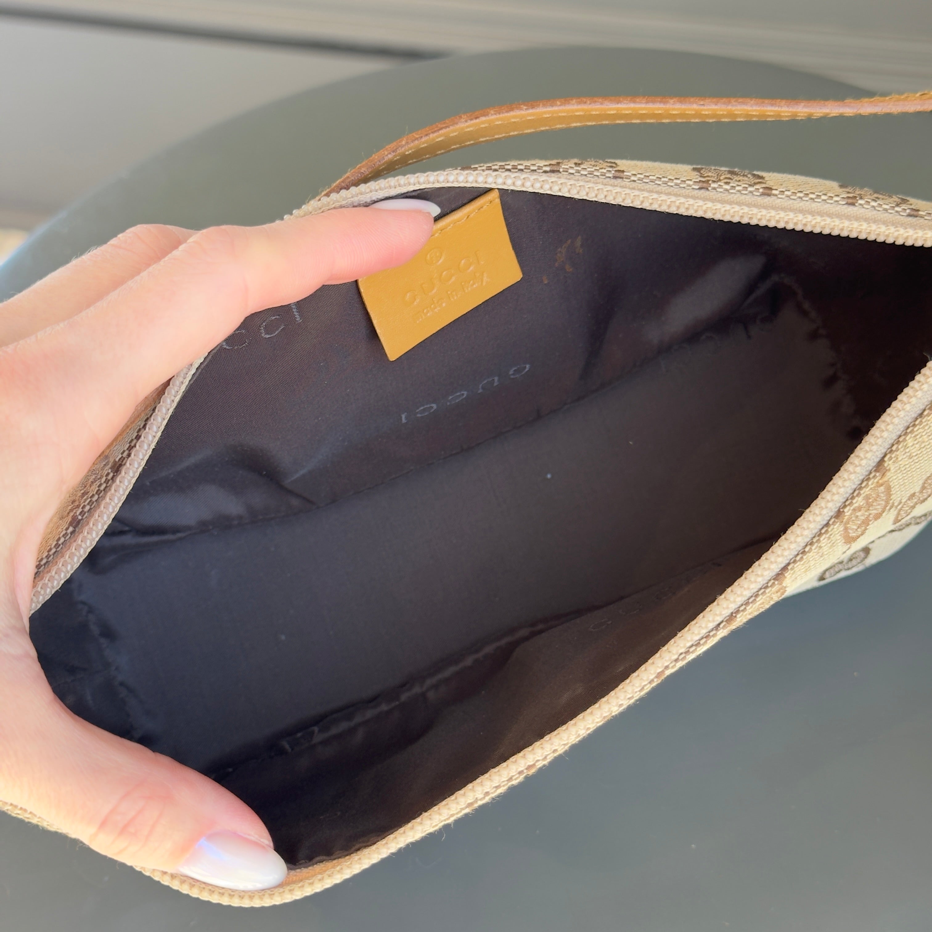 Gucci Boat Pochette Tan - Queen May