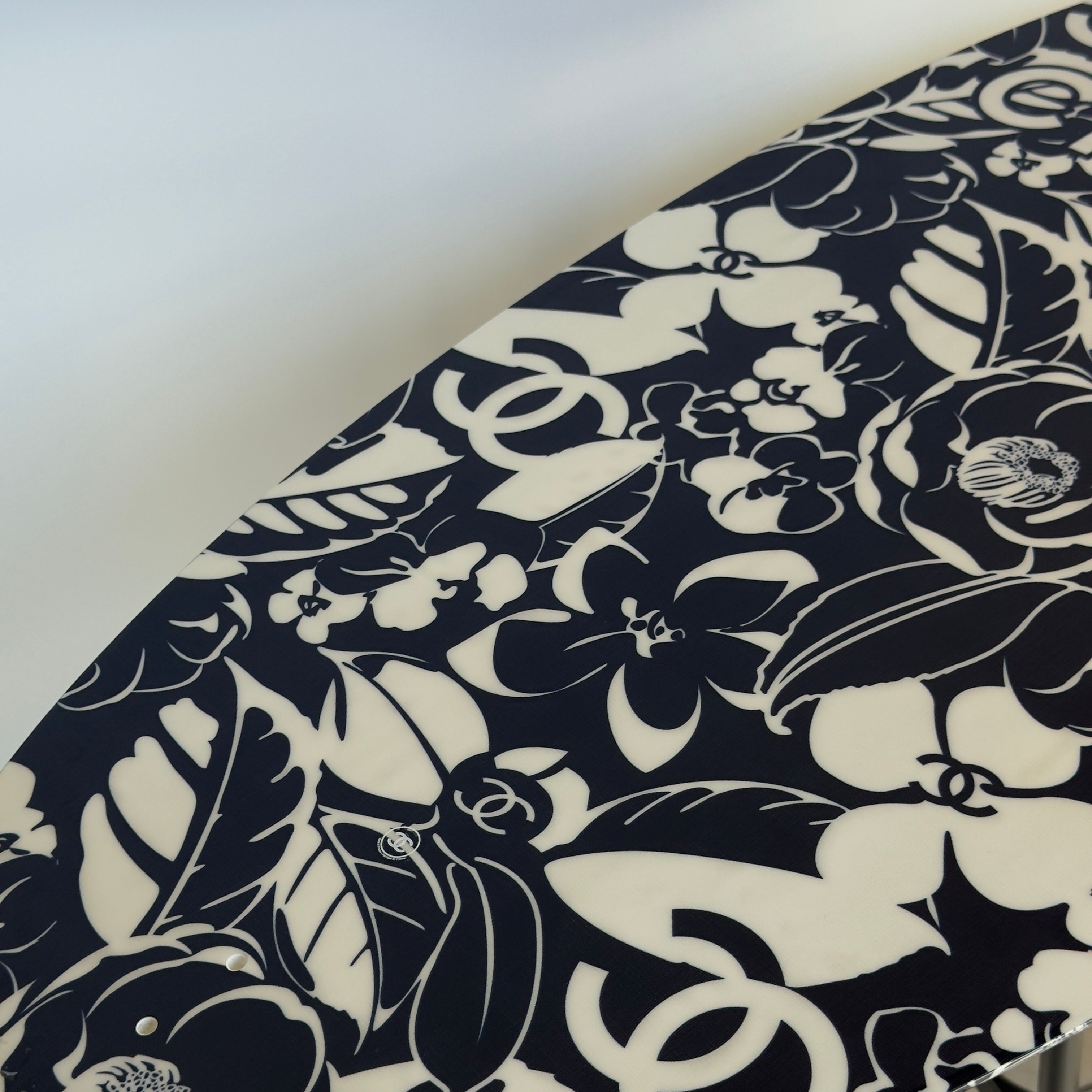 Chanel Coco Beach 2021 Wakeboard - Queen May