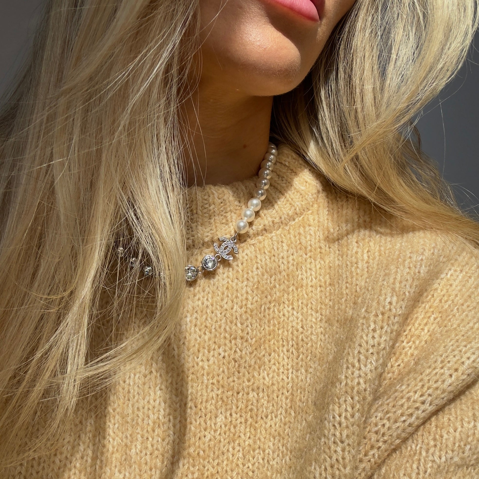 Chanel B24 Coco Pearl + Rhinestone Necklace - Queen May