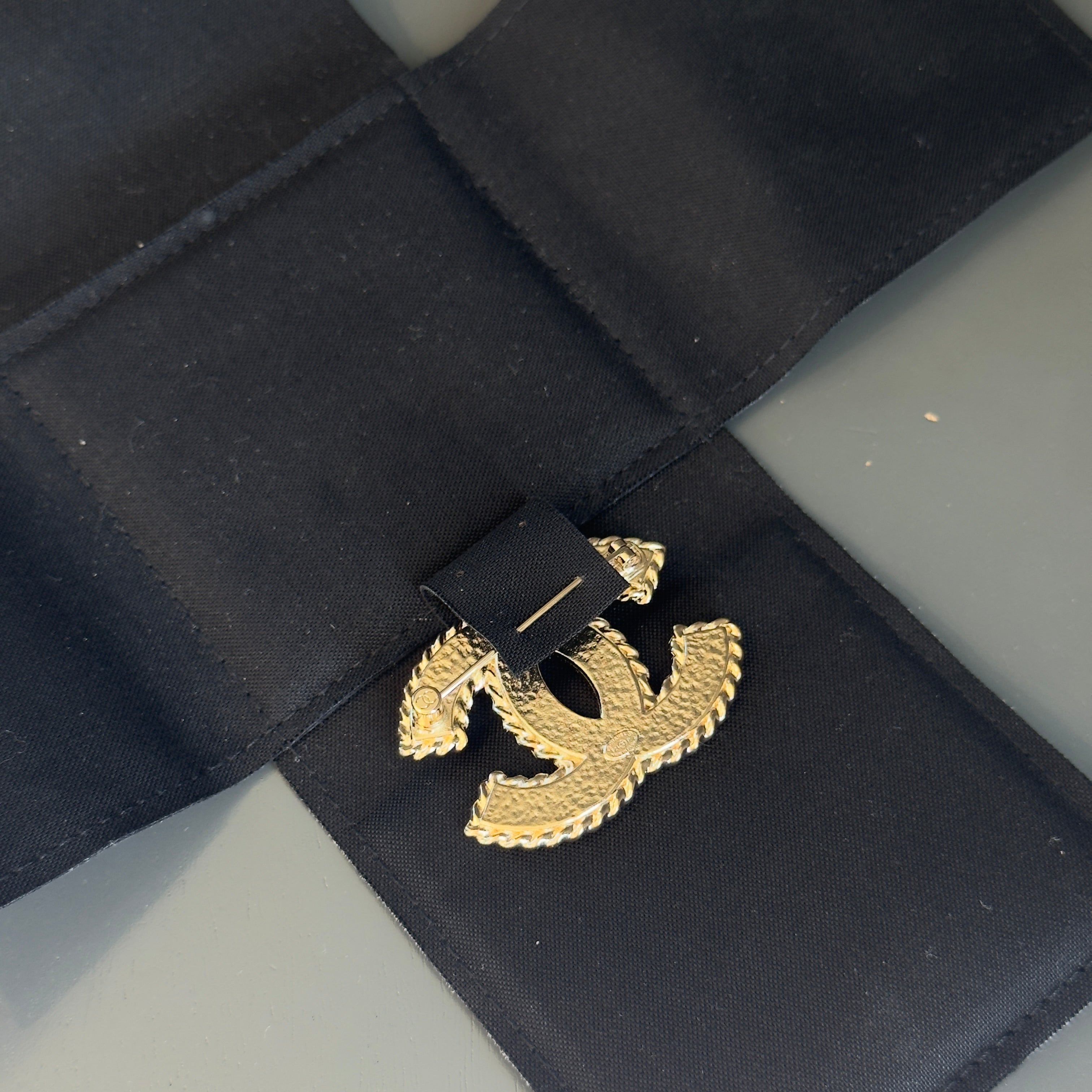 Chanel 2024 Enamel Brooch - Queen May