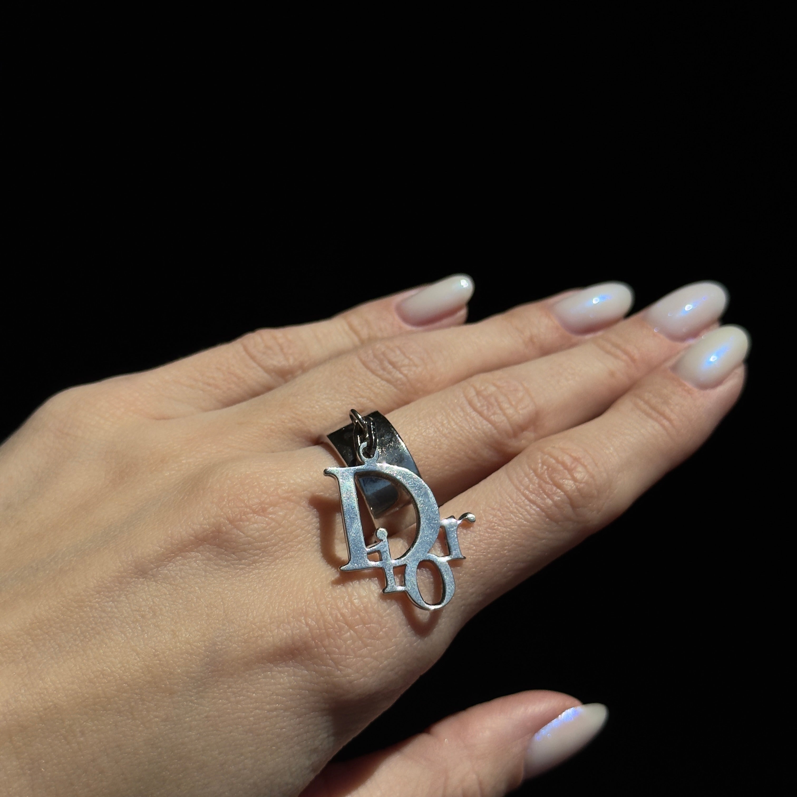 Christian Dior Exboats Logo Ring - Queen May
