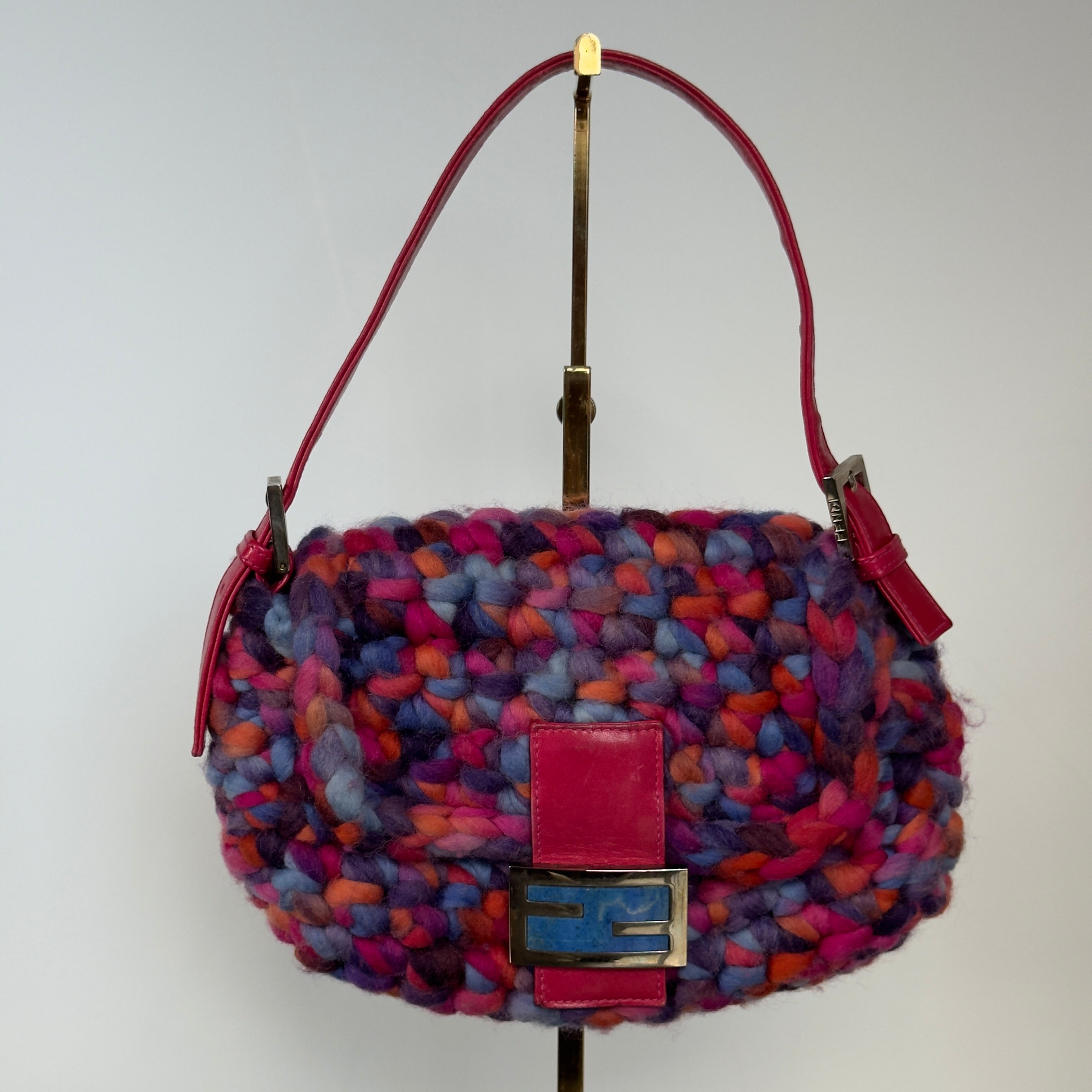 Rare Y2K Era Fendi Crochet Baguette Shoulder Bag - Queen May