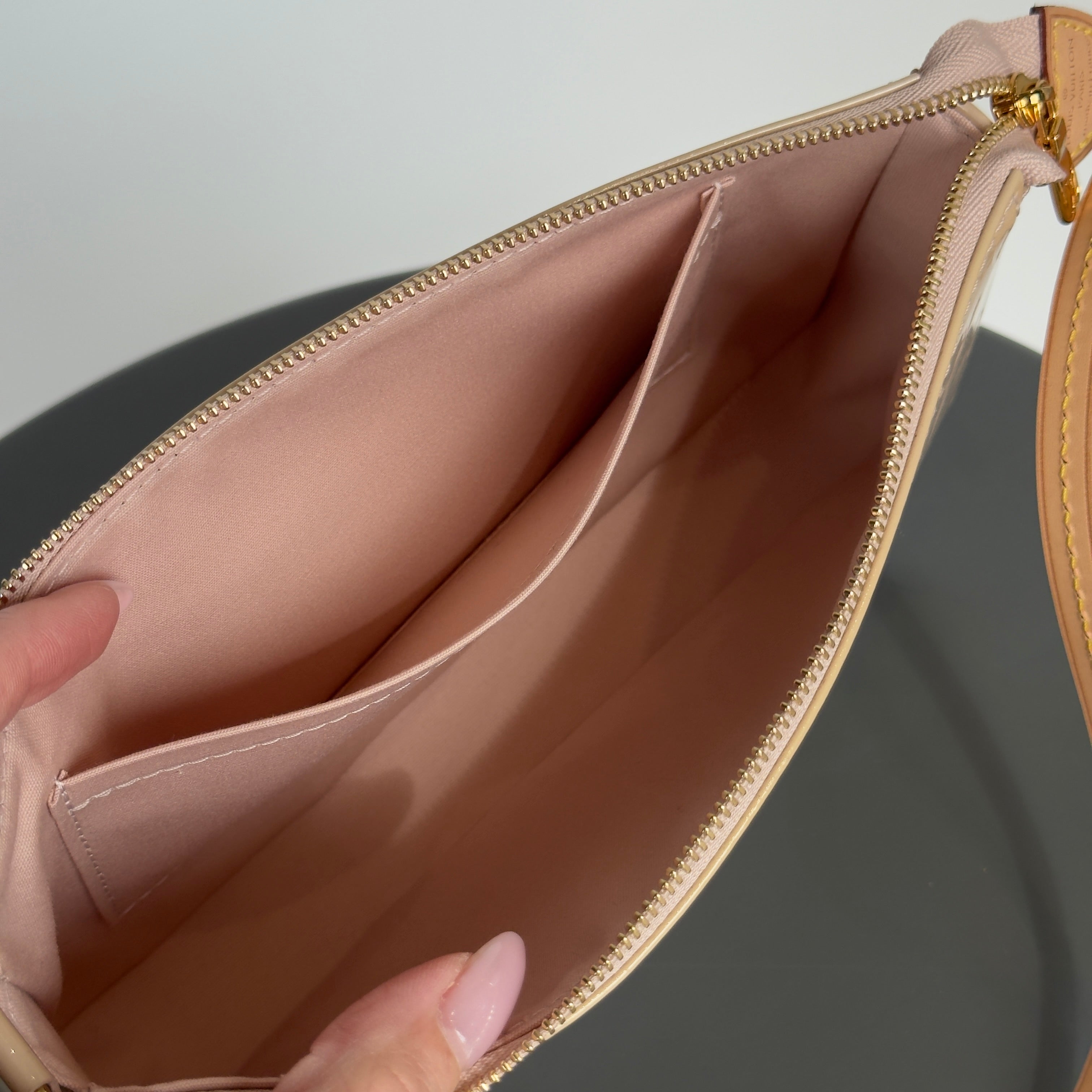 Louis Vuitton Monogram Vernis Lexington Cream - Queen May