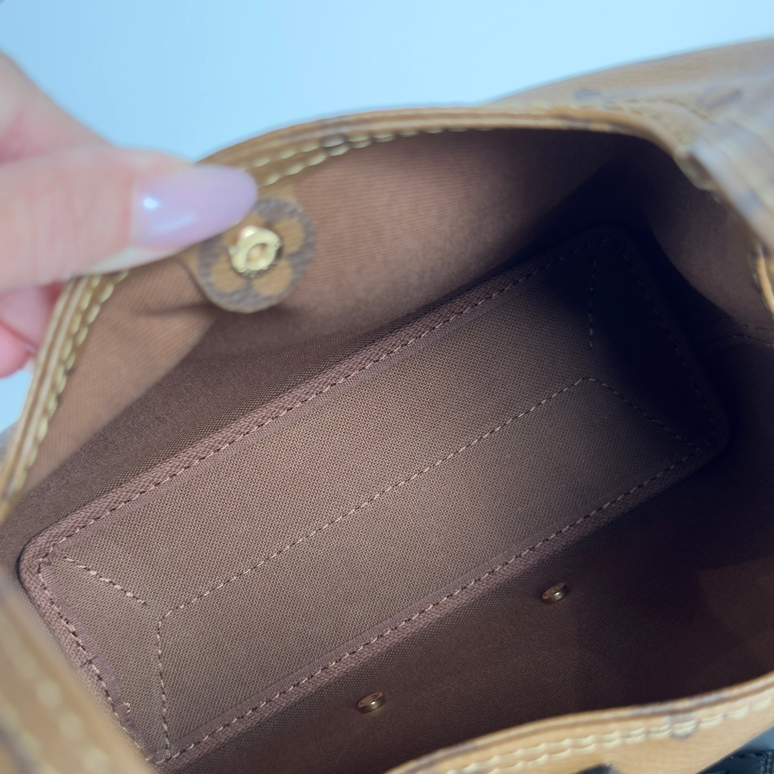Louis Vuitton Atlantis BB Monogram Reverse - Queen May