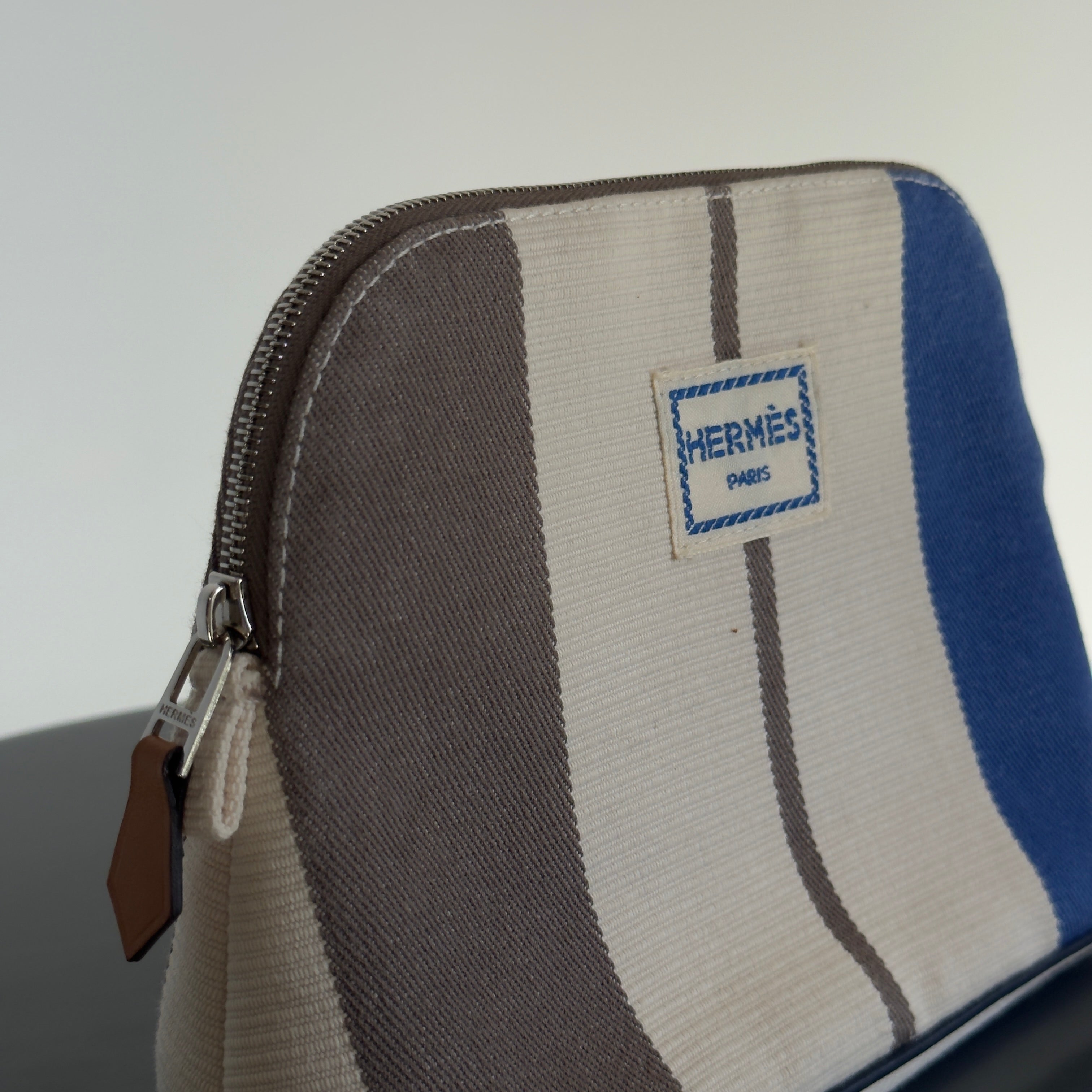 Hermes Bolide Rayures Rocabar Travel Case Etoupe/Azur - Queen May