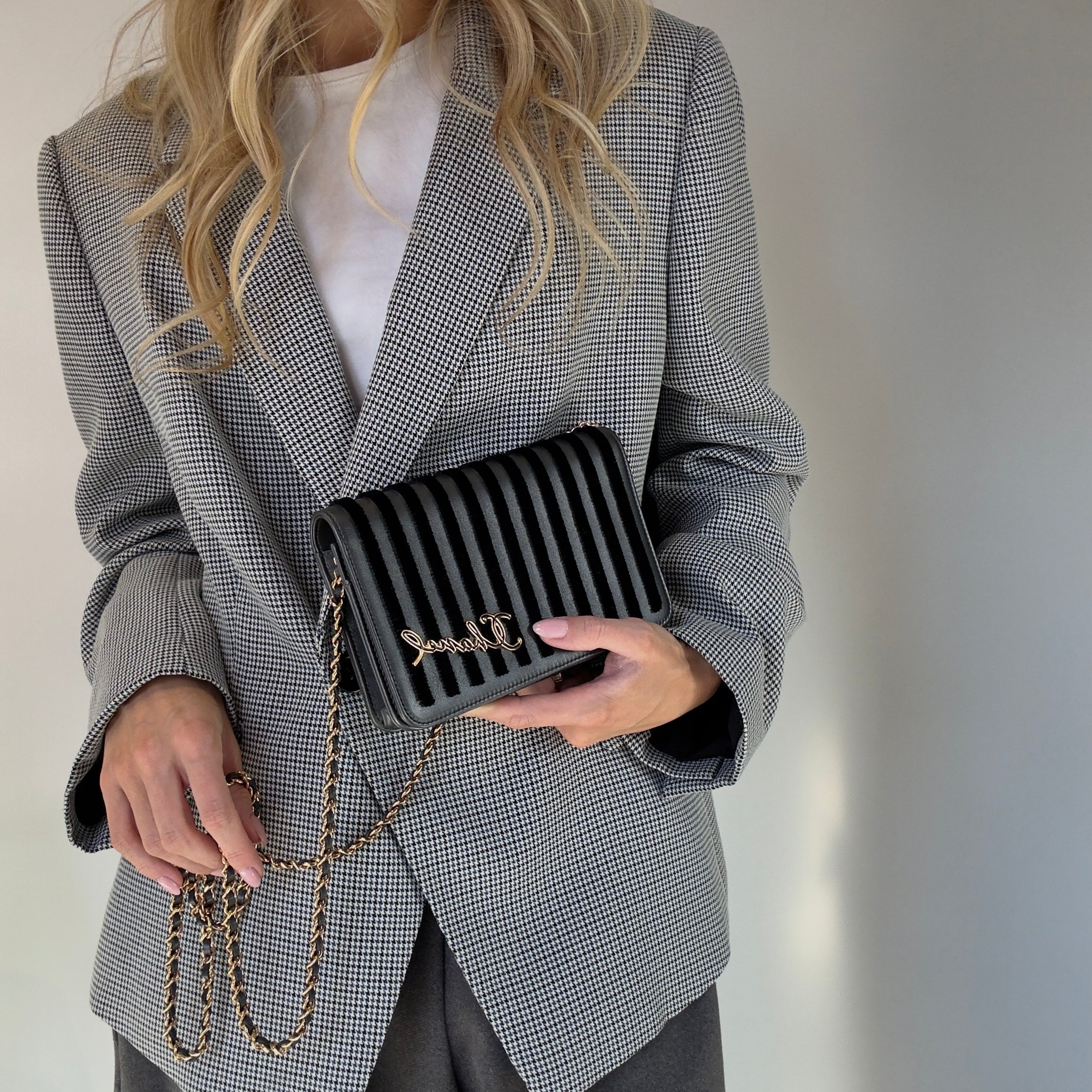 Chanel Paris-Hamburg Iridescent Wallet On Chain - Queen May