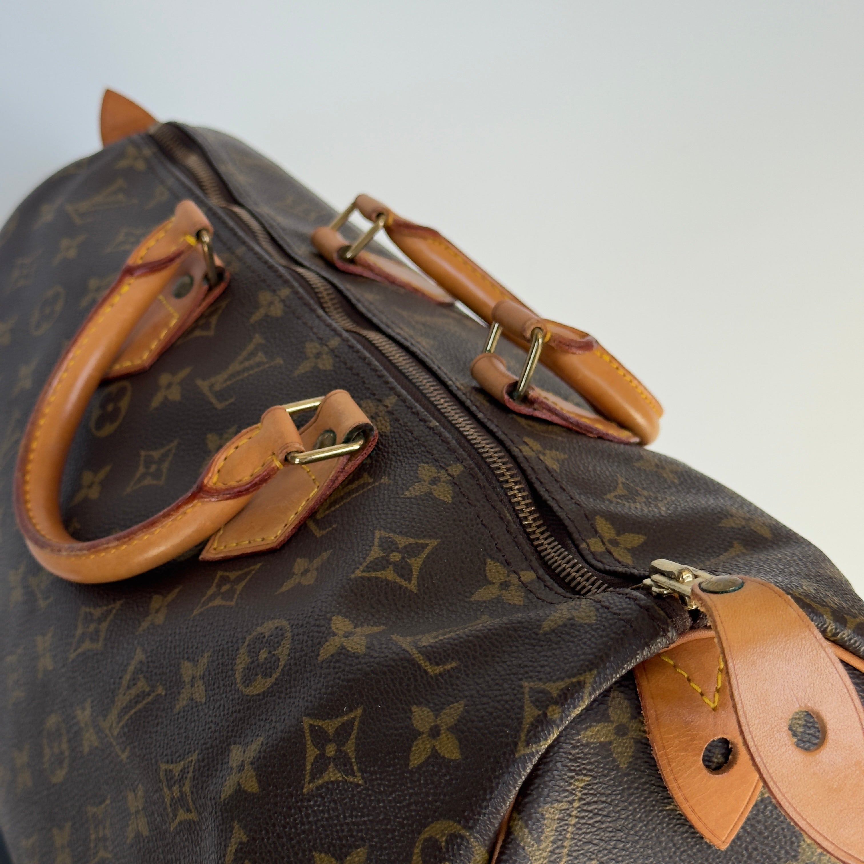 Louis Vuitton Monogram Speedy 40 - Queen May