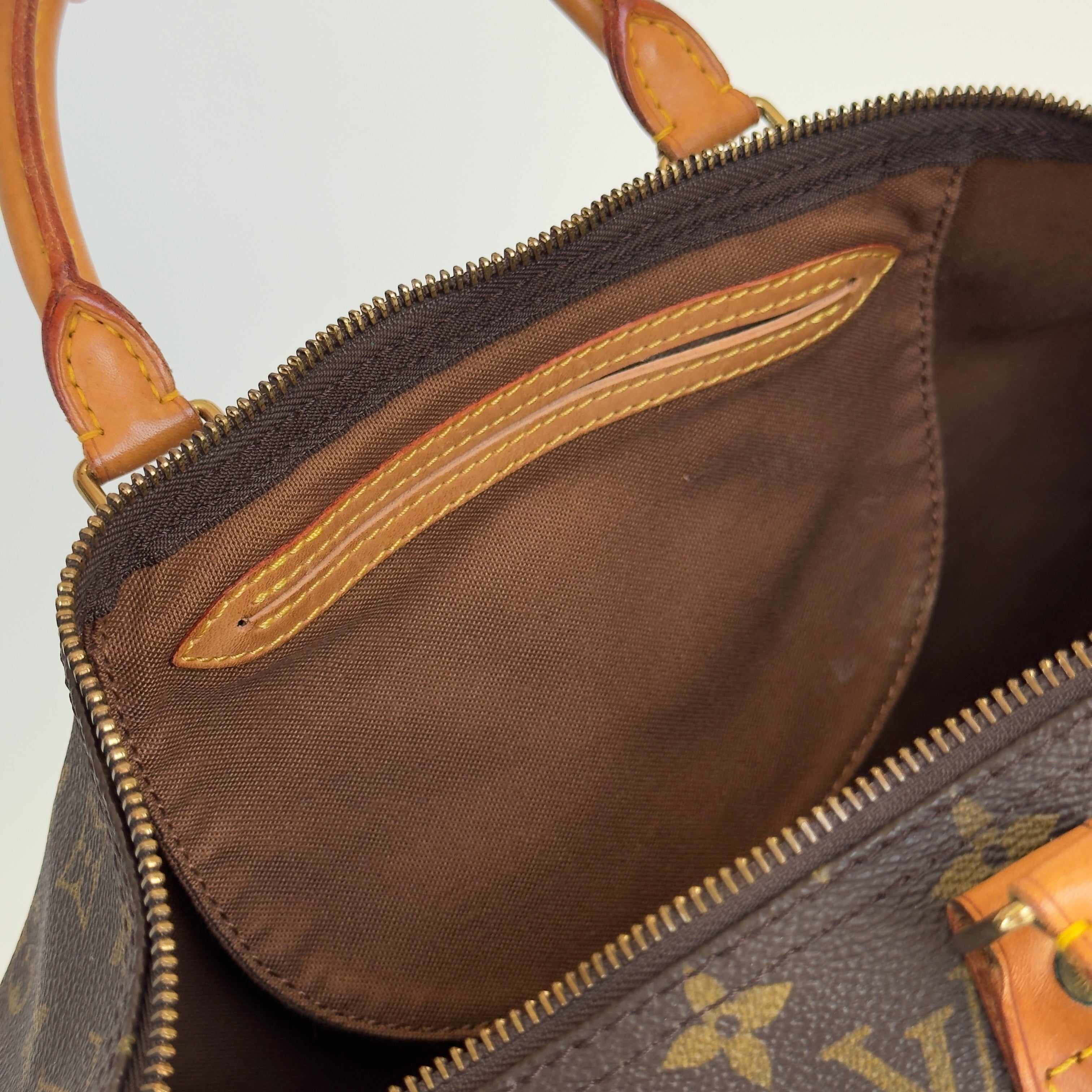 Louis Vuitton Monogram Speedy 40 - Queen May