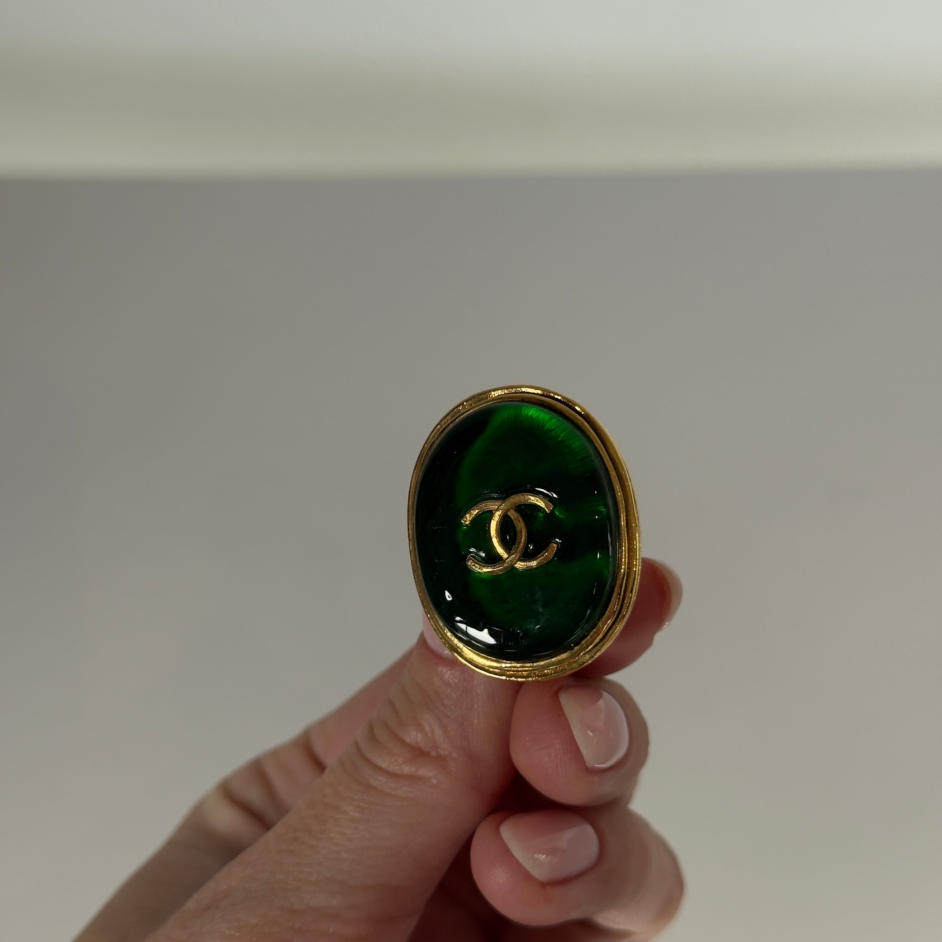 Chanel 1993 Fall CC Gripoix Clip on Earrings - Queen May