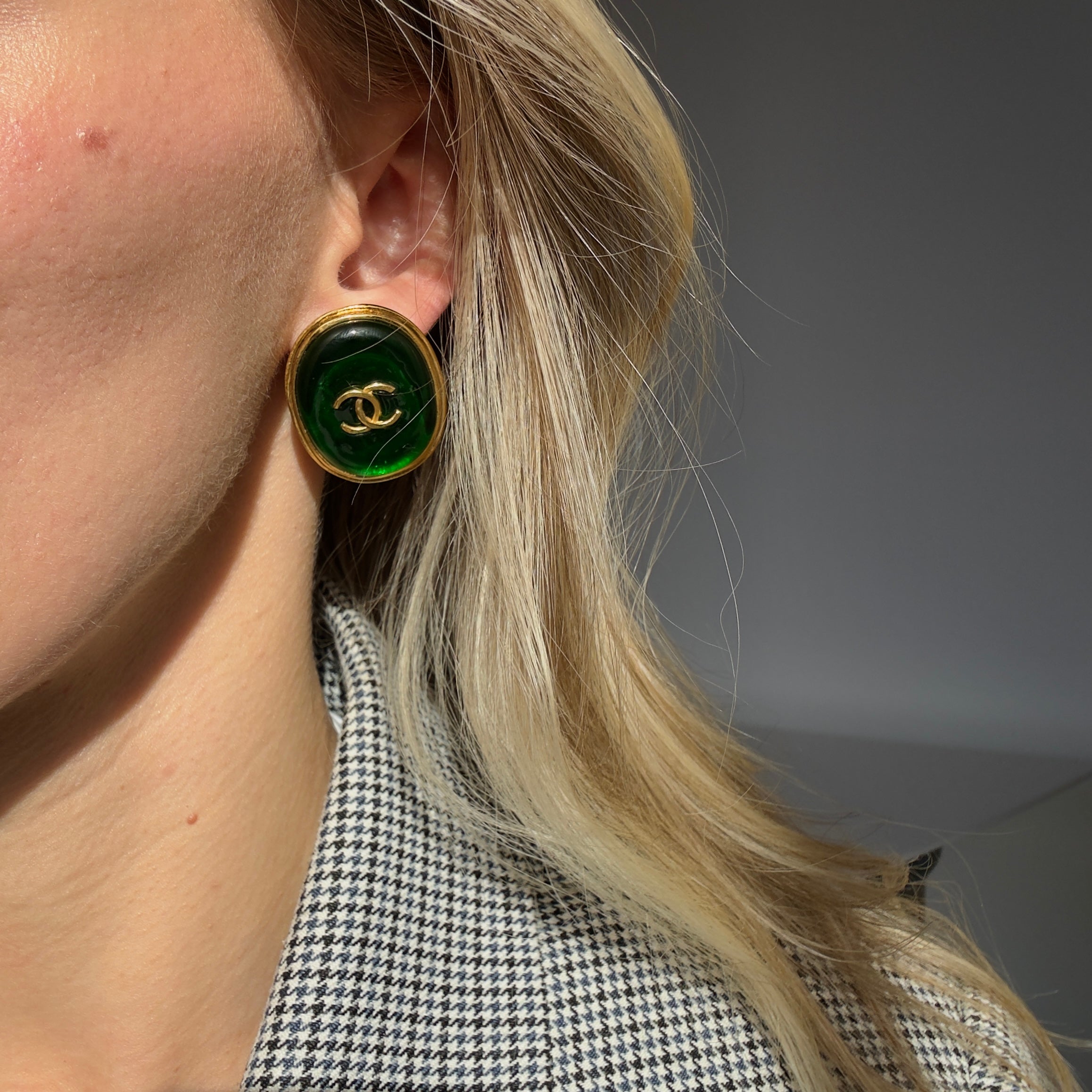 Chanel 1993 Fall CC Gripoix Clip on Earrings - Queen May