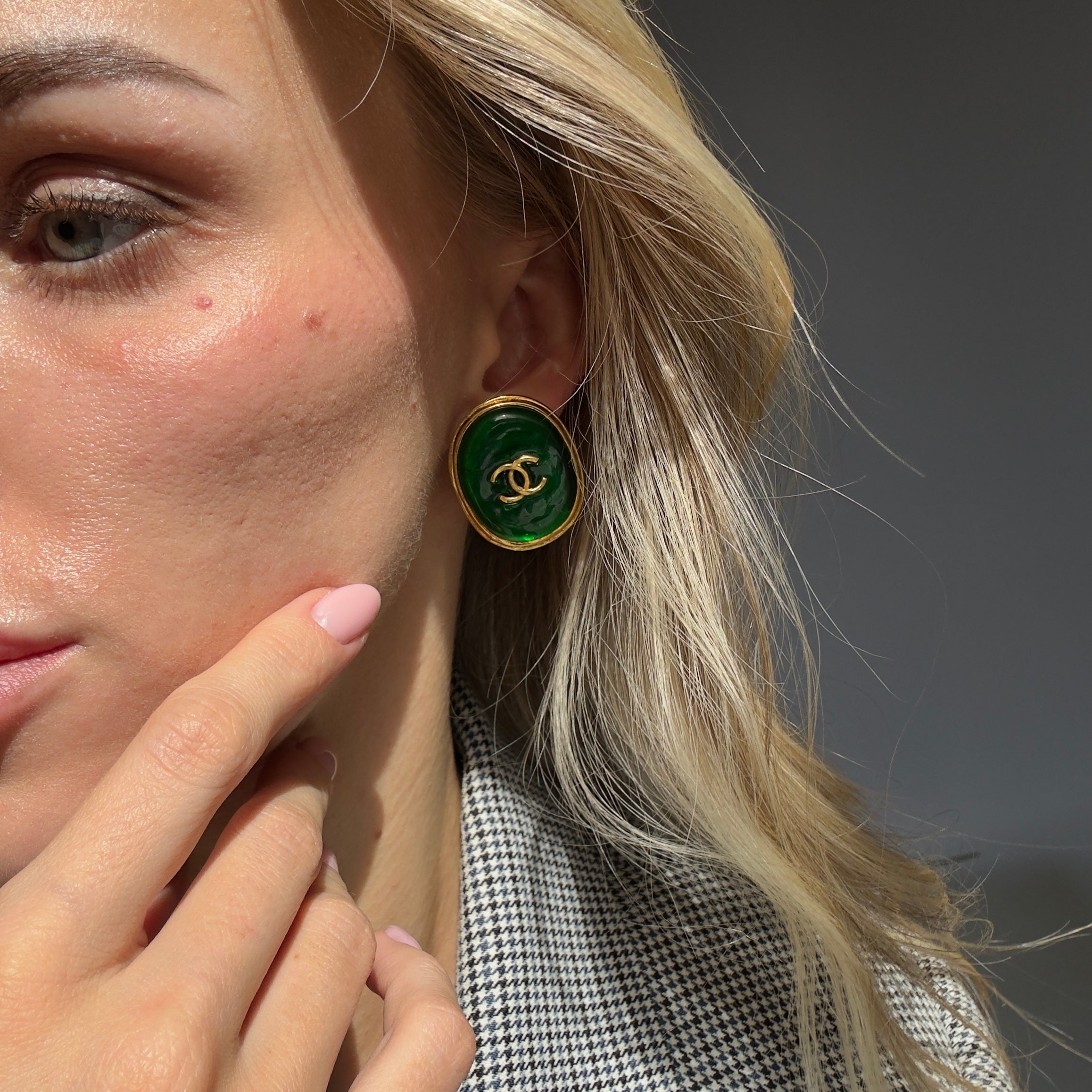 Chanel 1993 Fall CC Gripoix Clip on Earrings - Queen May