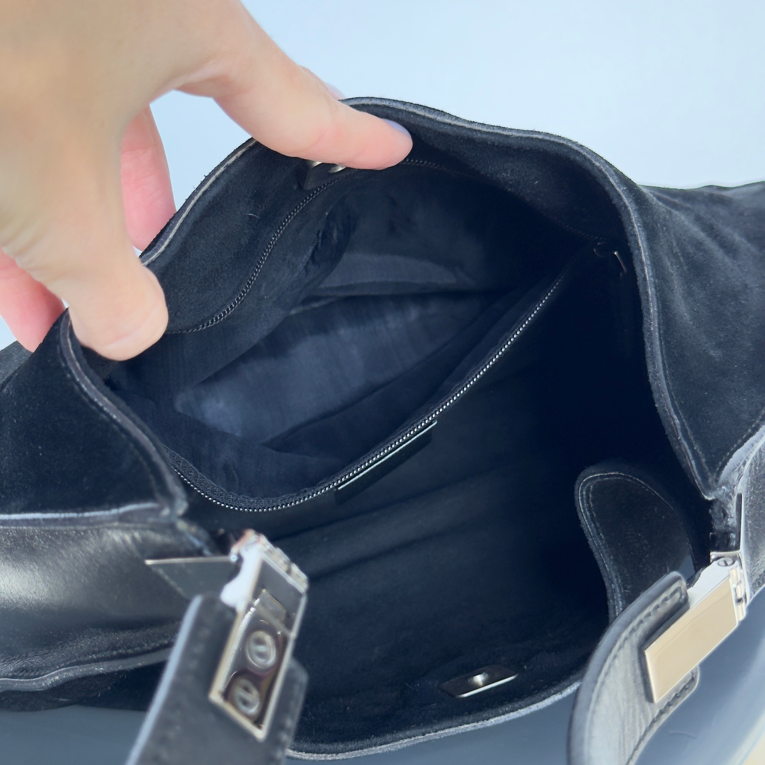 Gucci Black Suede Hobo - Queen May