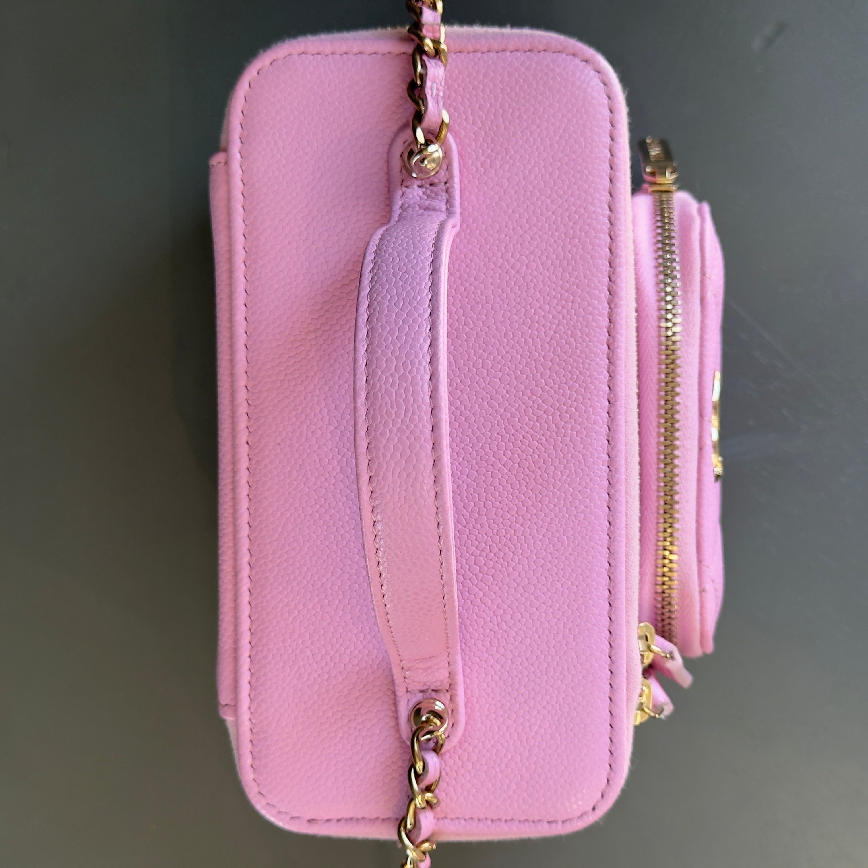 Chanel Business Affinity Top Handle Vanity Case With Chain - Queen May