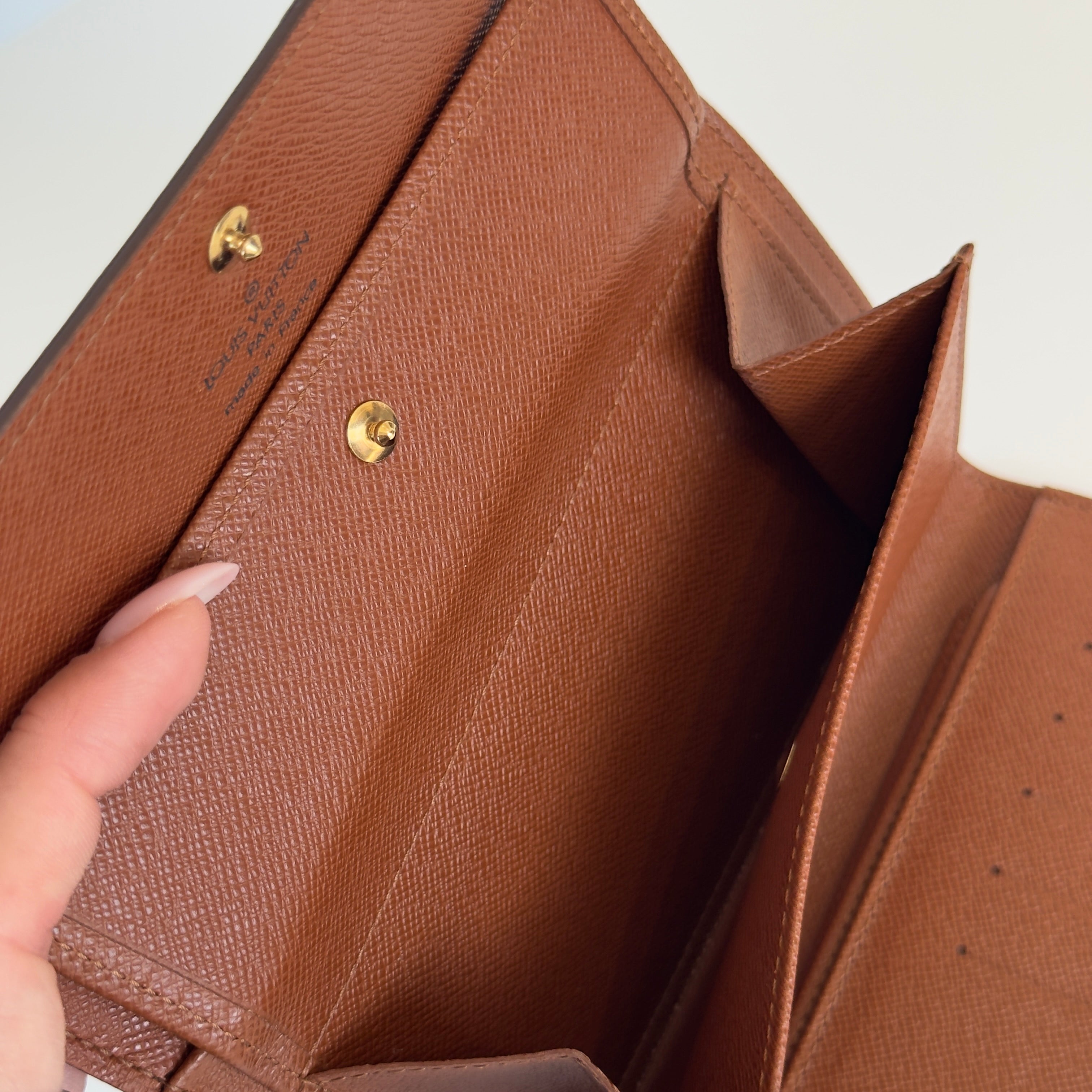 Louis Vuitton Porte Tresor Etui Papiers Wallet Monogram - Queen May