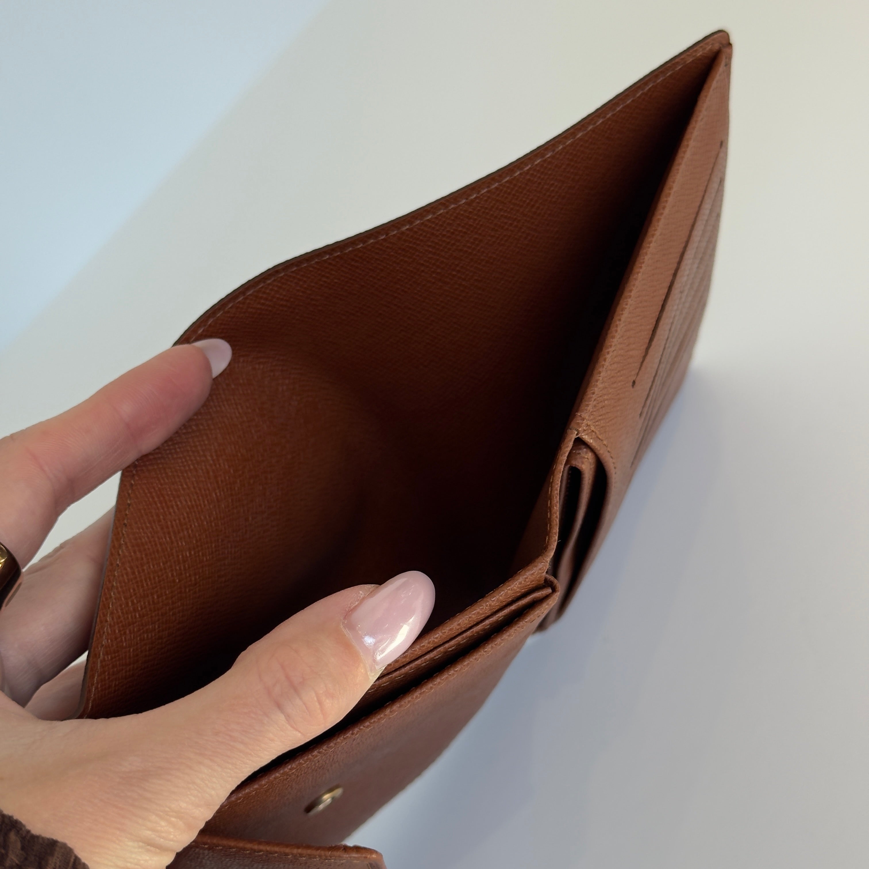 Louis Vuitton Porte Tresor Etui Papiers Wallet Monogram - Queen May