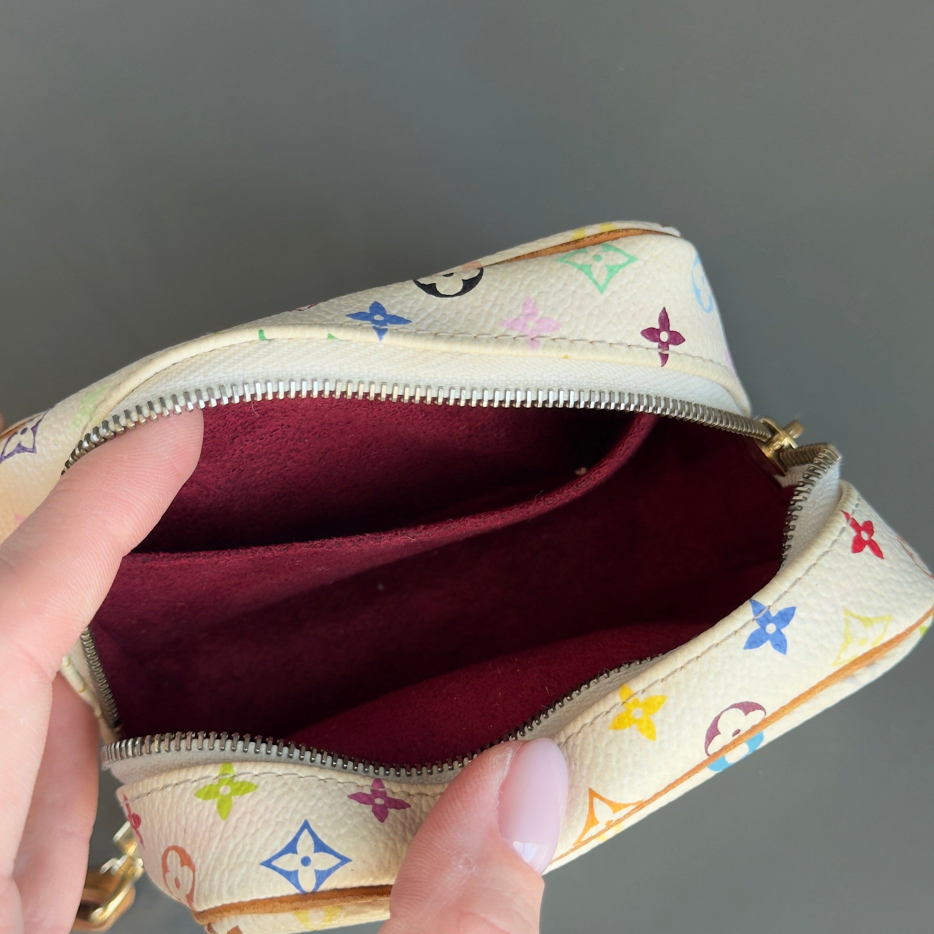 Limited Edition Louis Vuitton x Takashi Murakami Monogram Multicolor Wapity - Queen May
