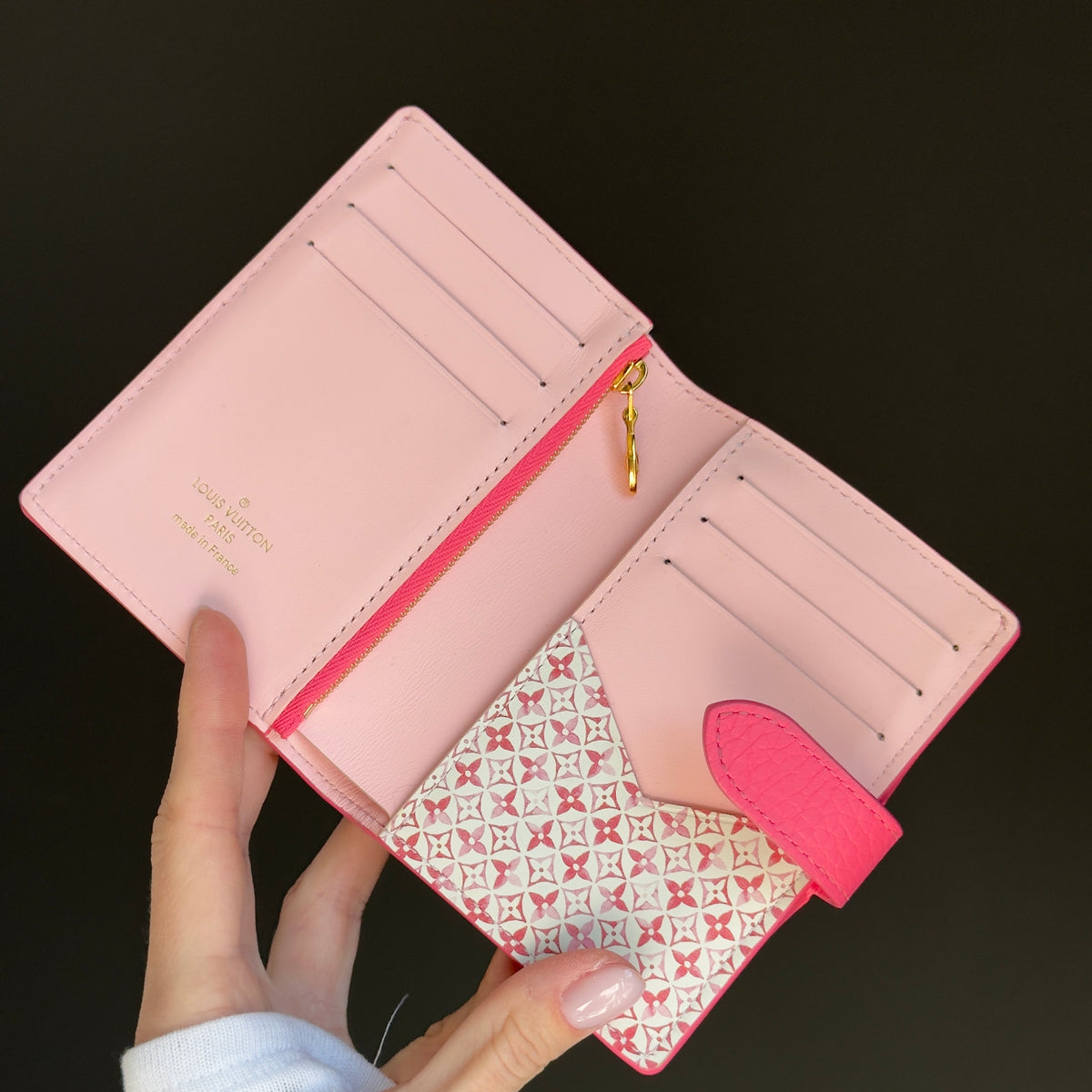 Louis Vuitton Vertical Compact Wallet - Queen May