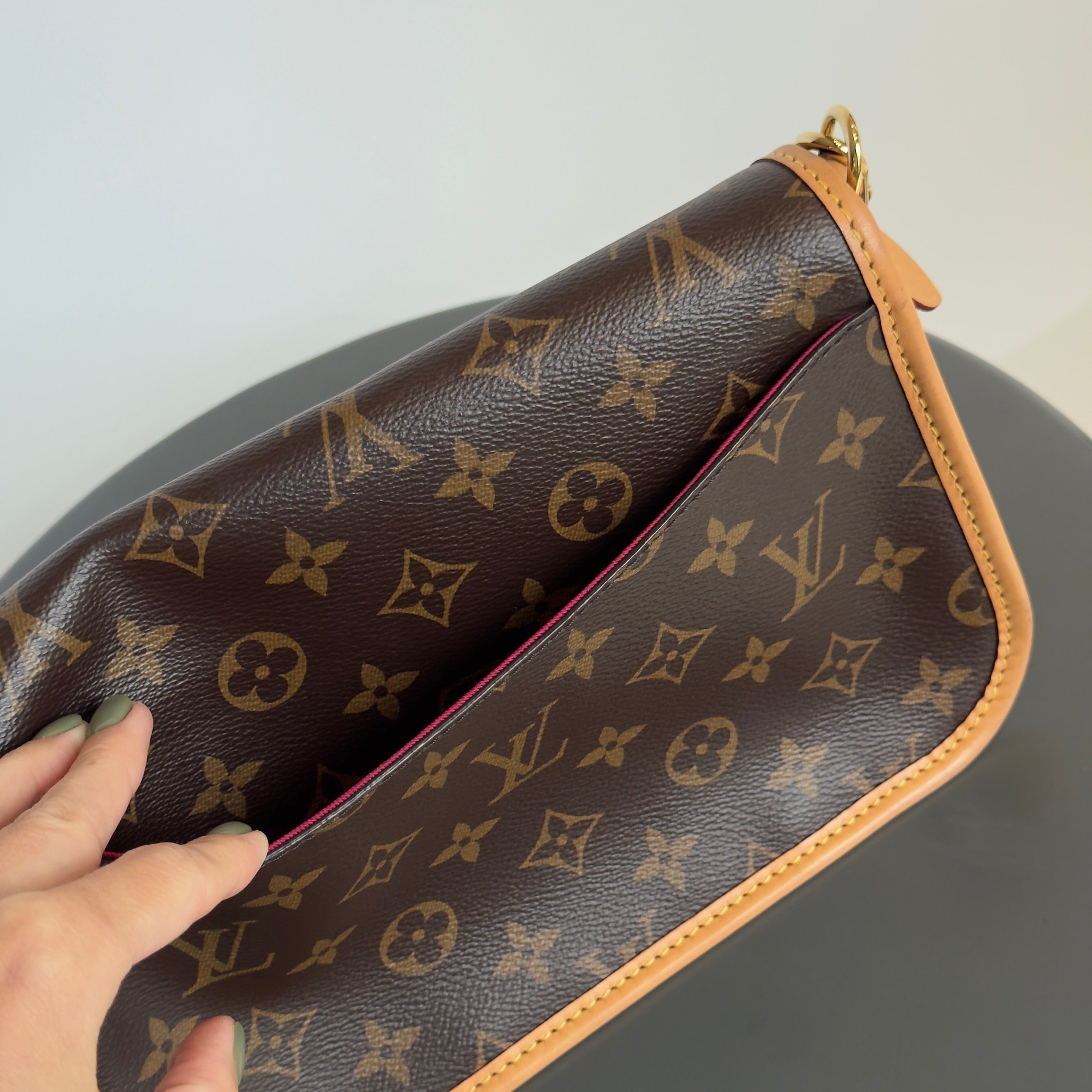 Louis Vuitton Monogram Diane - Queen May
