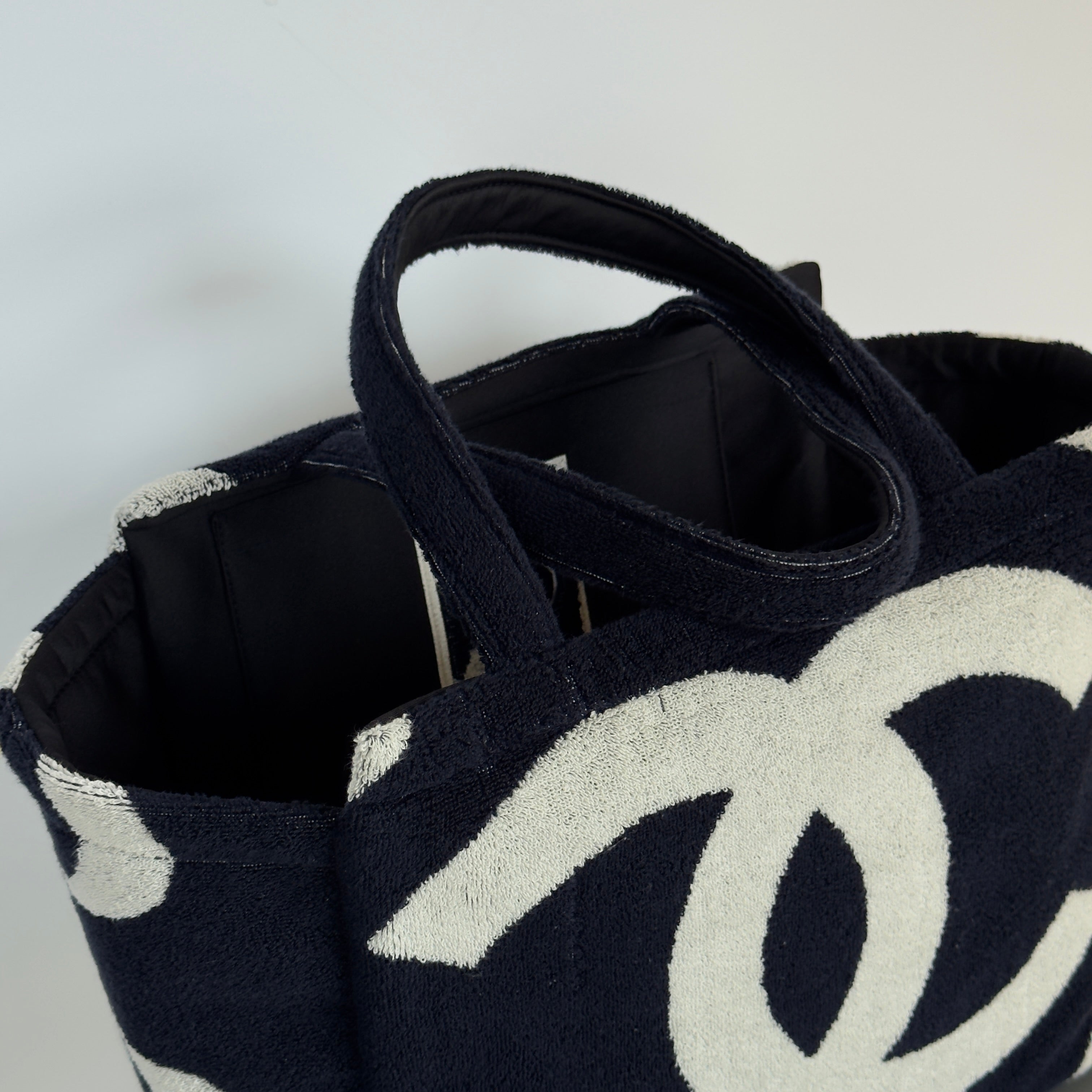 Lady Cuir x Queen May The Wave Towel Tote Bag - Queen May