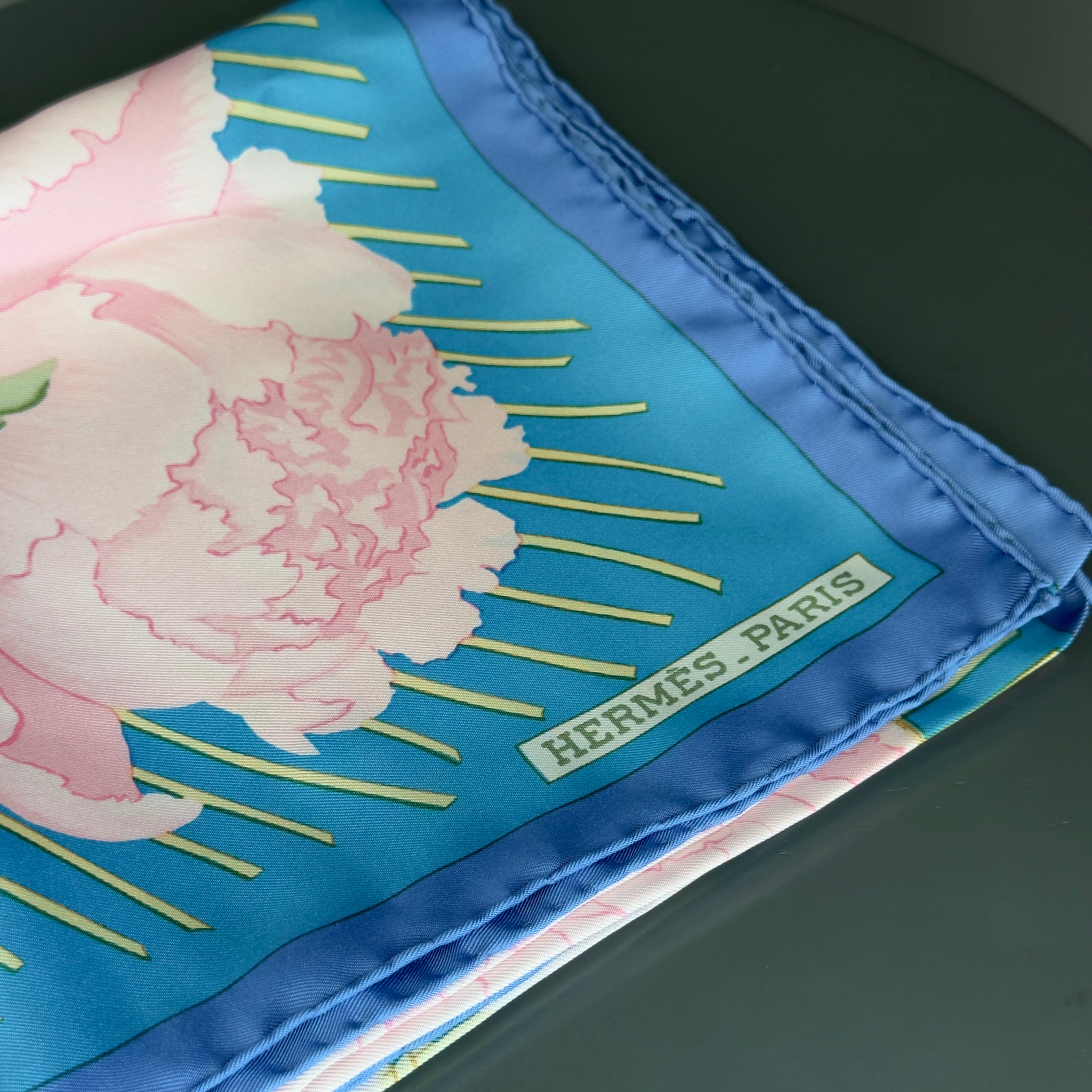 Hermes Pivoines Scarf - Queen May