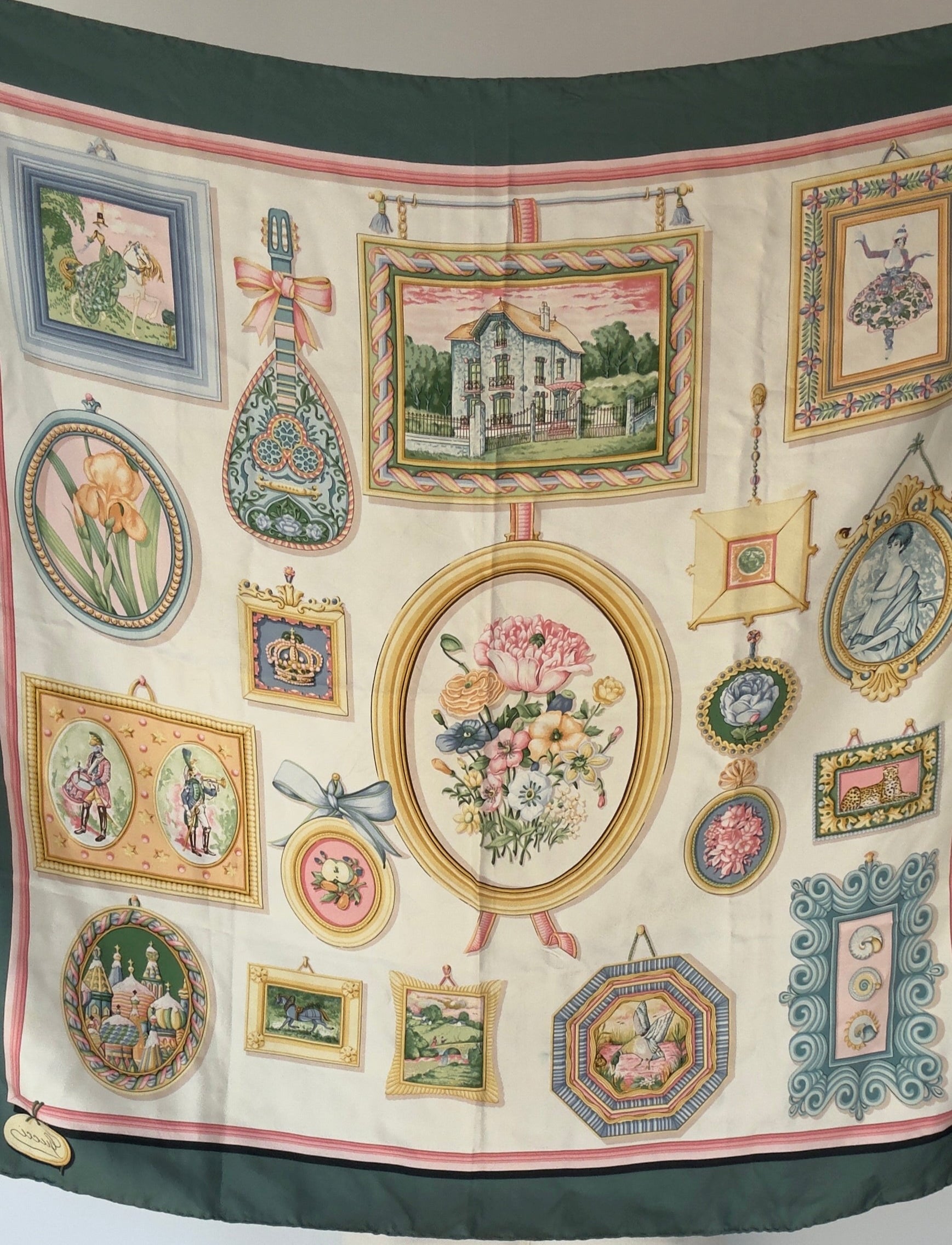 Vintage Gucci Scarf - Queen May