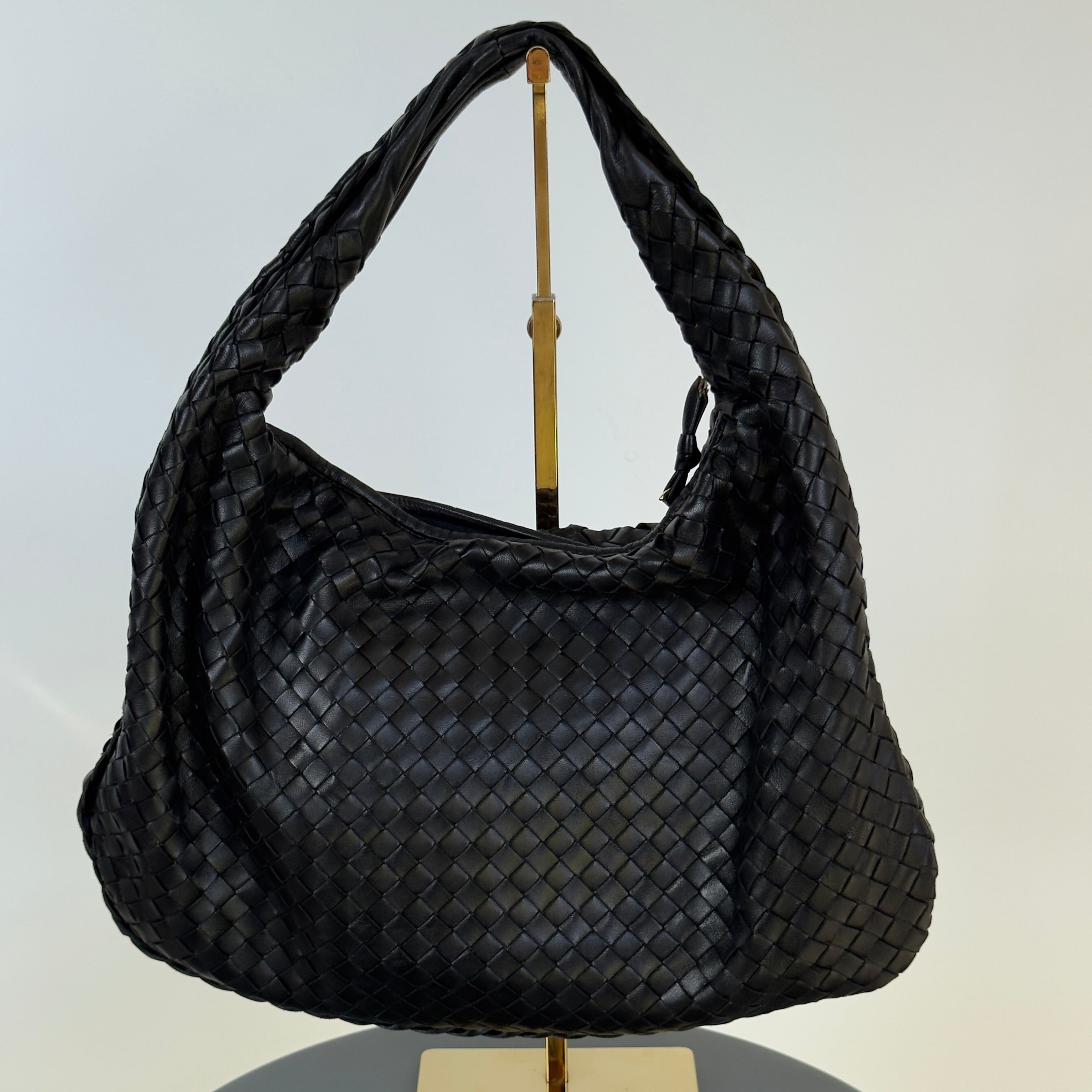 Bottega Veneta Intrecciato Hobo Black - Queen May