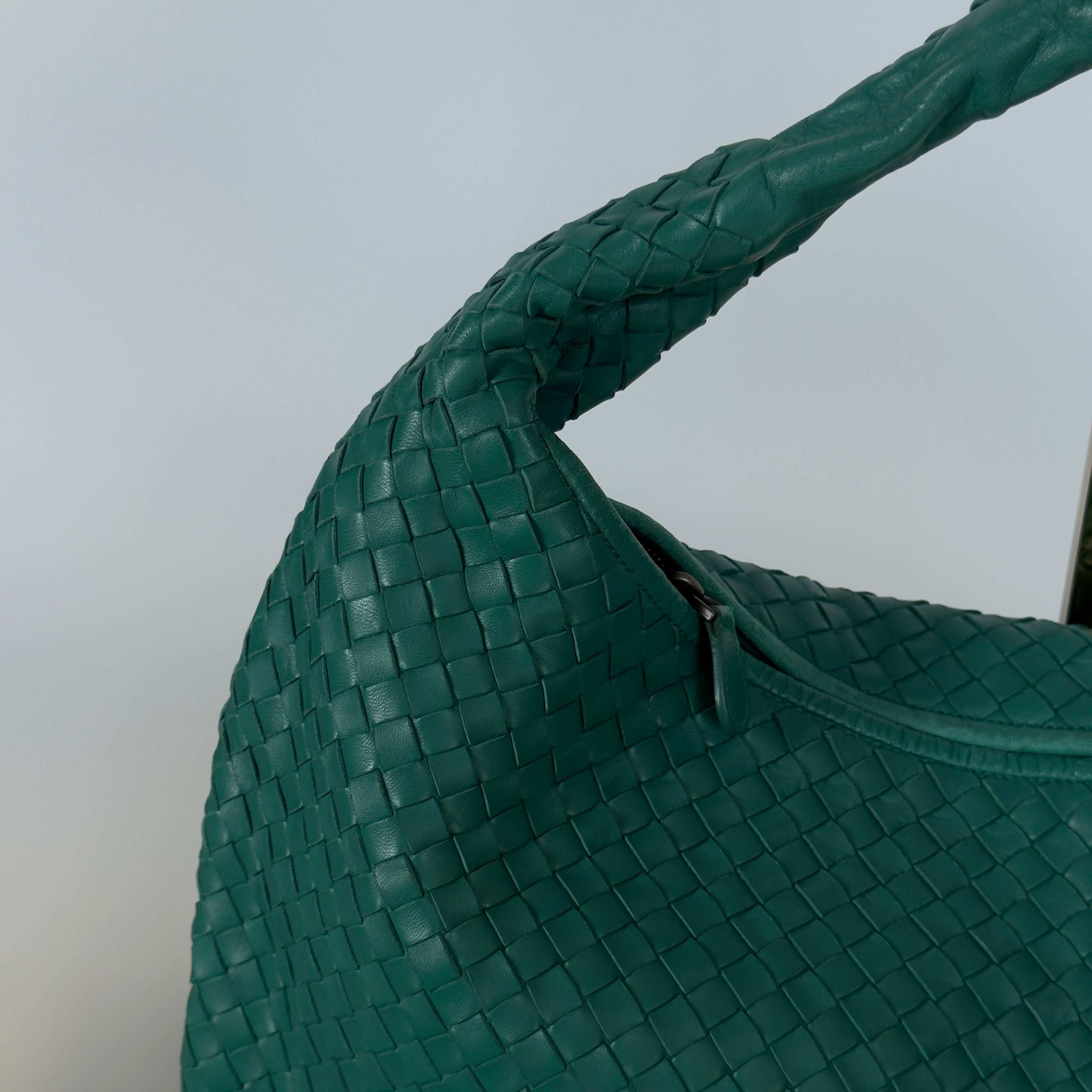 Bottega Veneta Intrecciato Hobo Teal Large - Queen May
