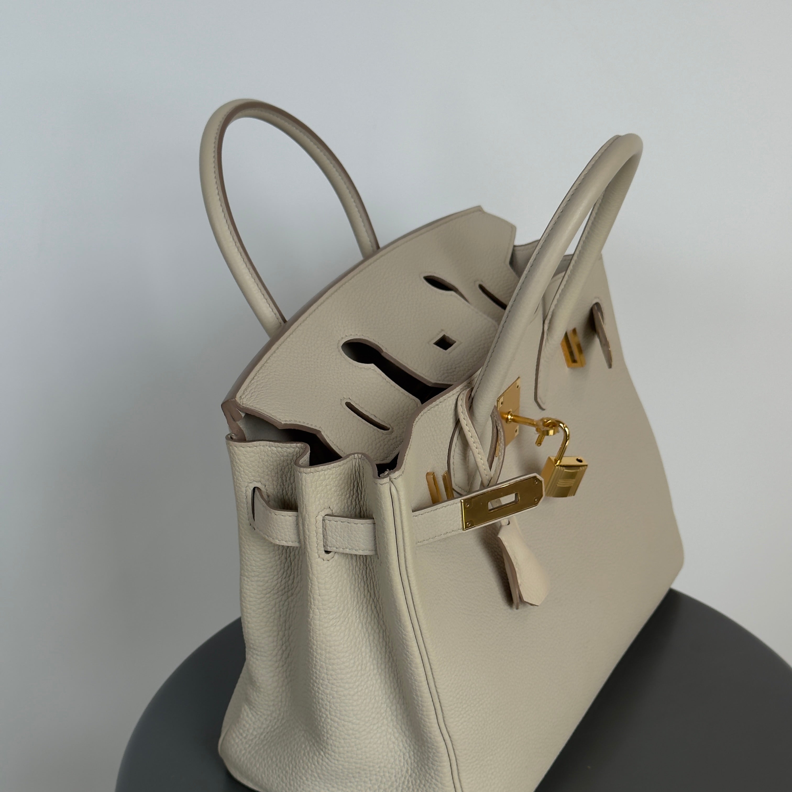 Hermes Birkin Beton 30 Togo Gold Hardware 2022 - Queen May