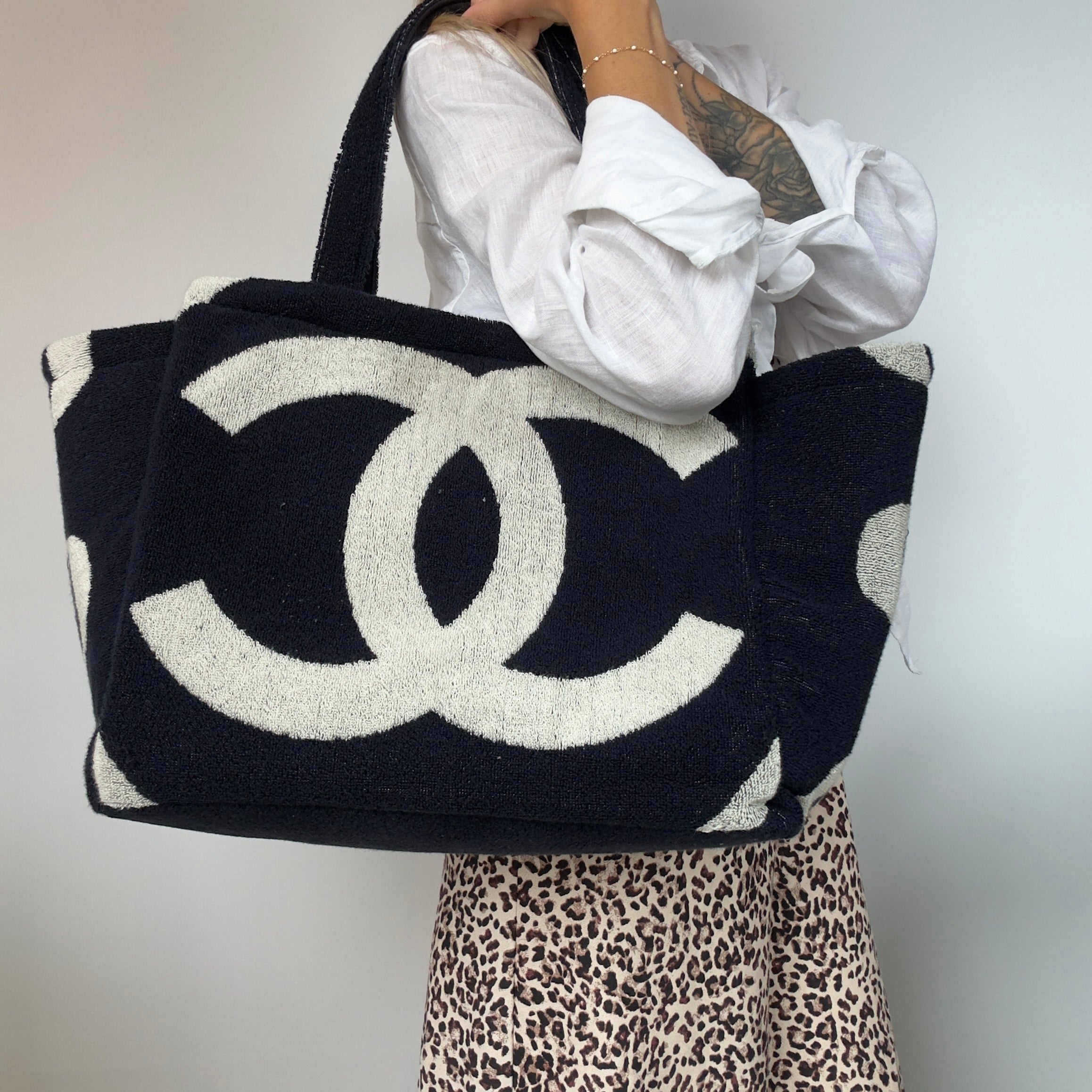 Lady Cuir x Queen May The Wave Towel Tote Bag - Queen May