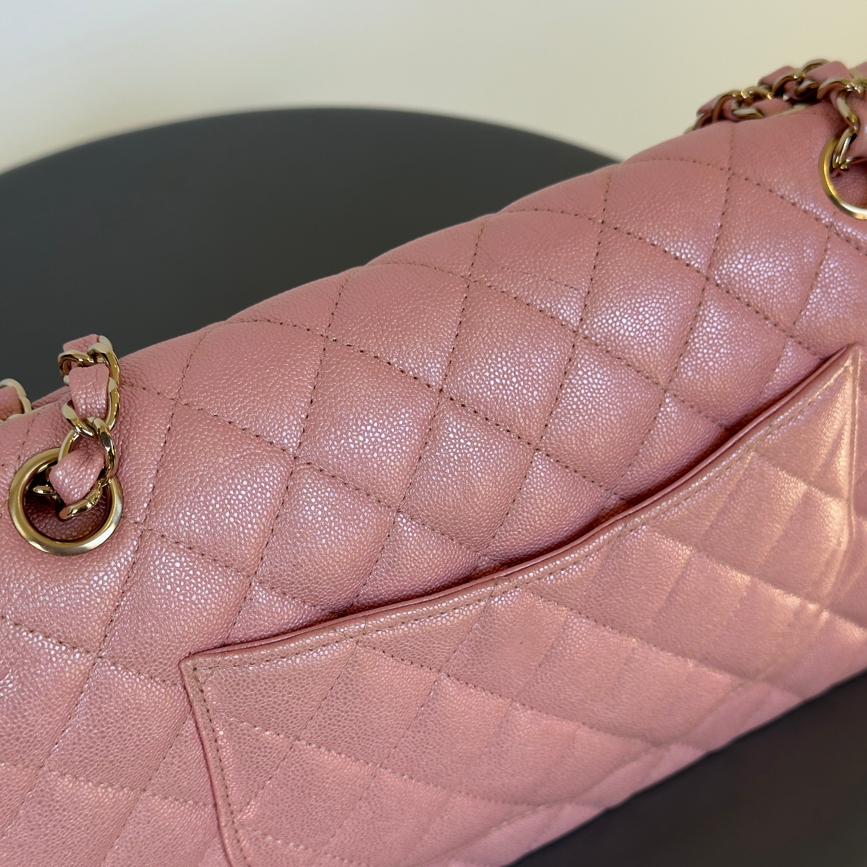 Chanel 19S Iridescent Pink Medium Classic Flap 2019