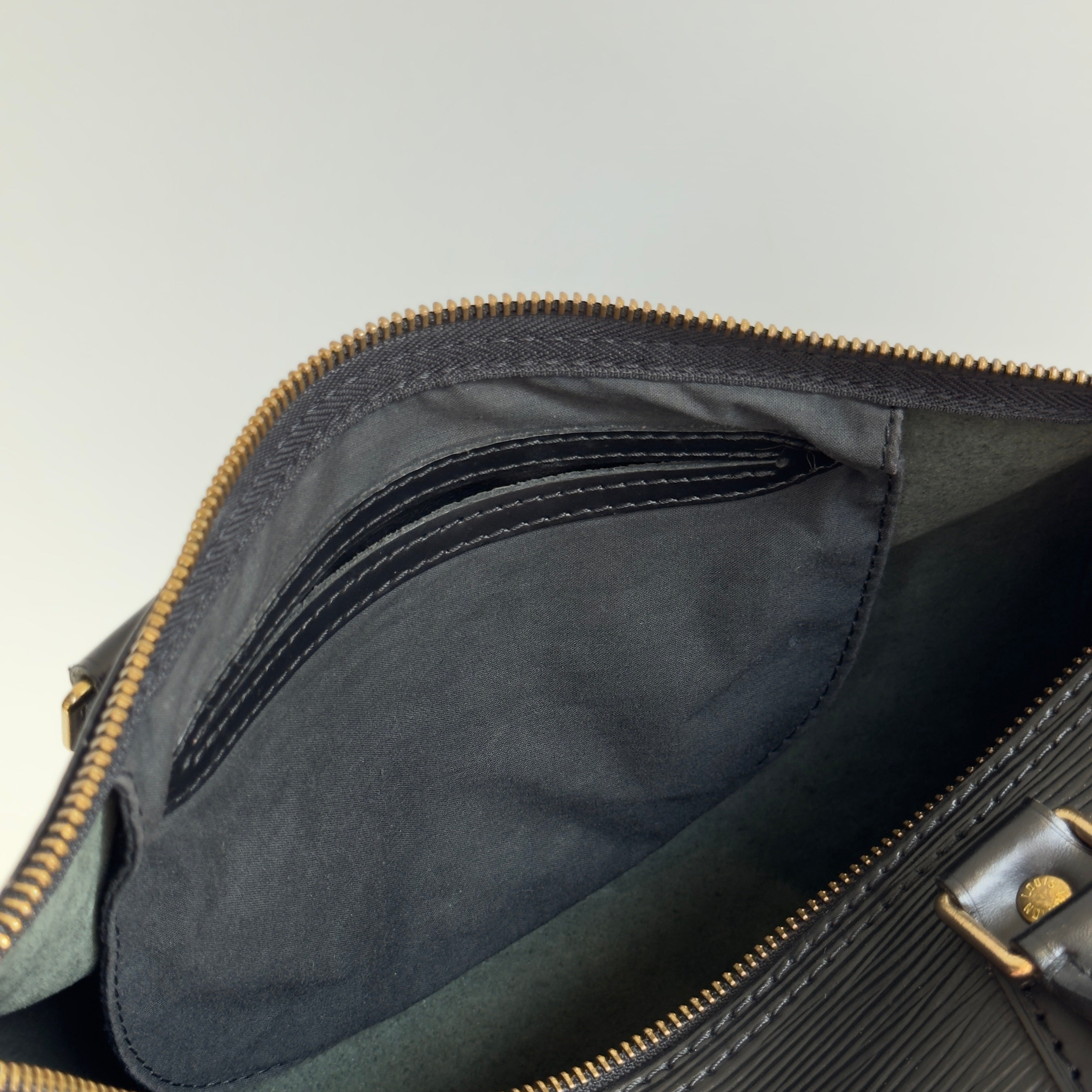 Louis Vuitton Black Epi Speedy 30 - Queen May