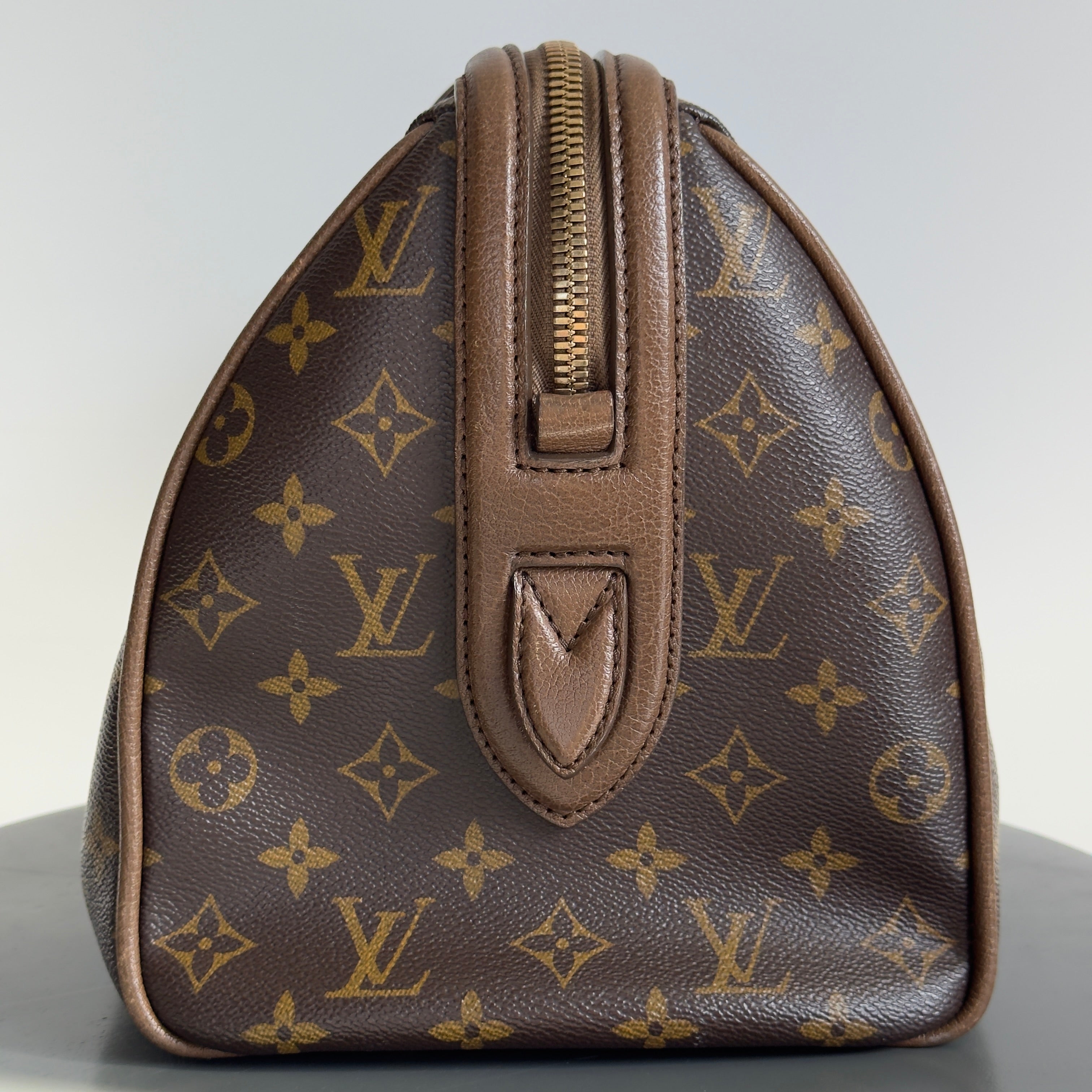 Louis Vuitton Monogram Golden Arrow - Queen May
