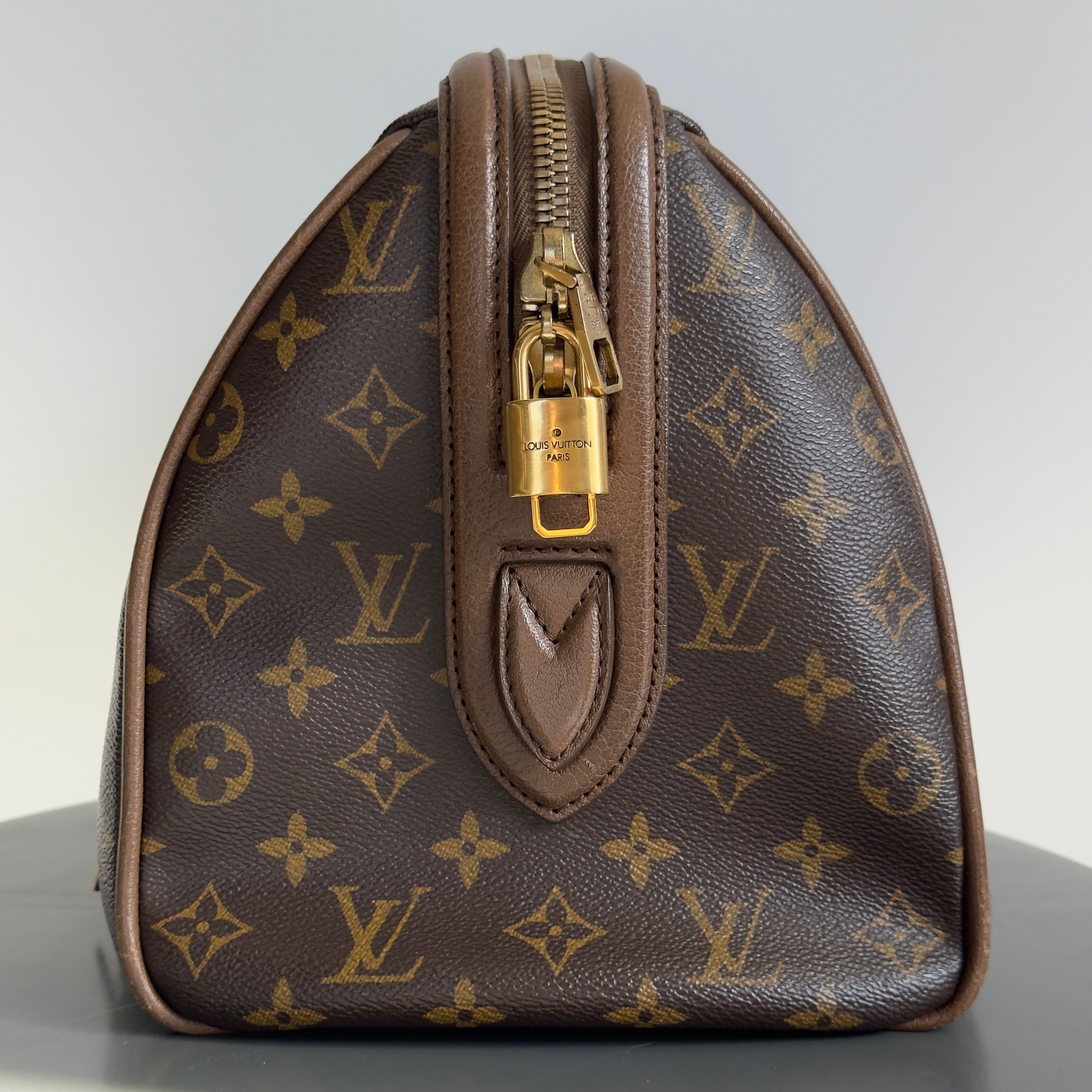 Louis Vuitton Monogram Golden Arrow - Queen May