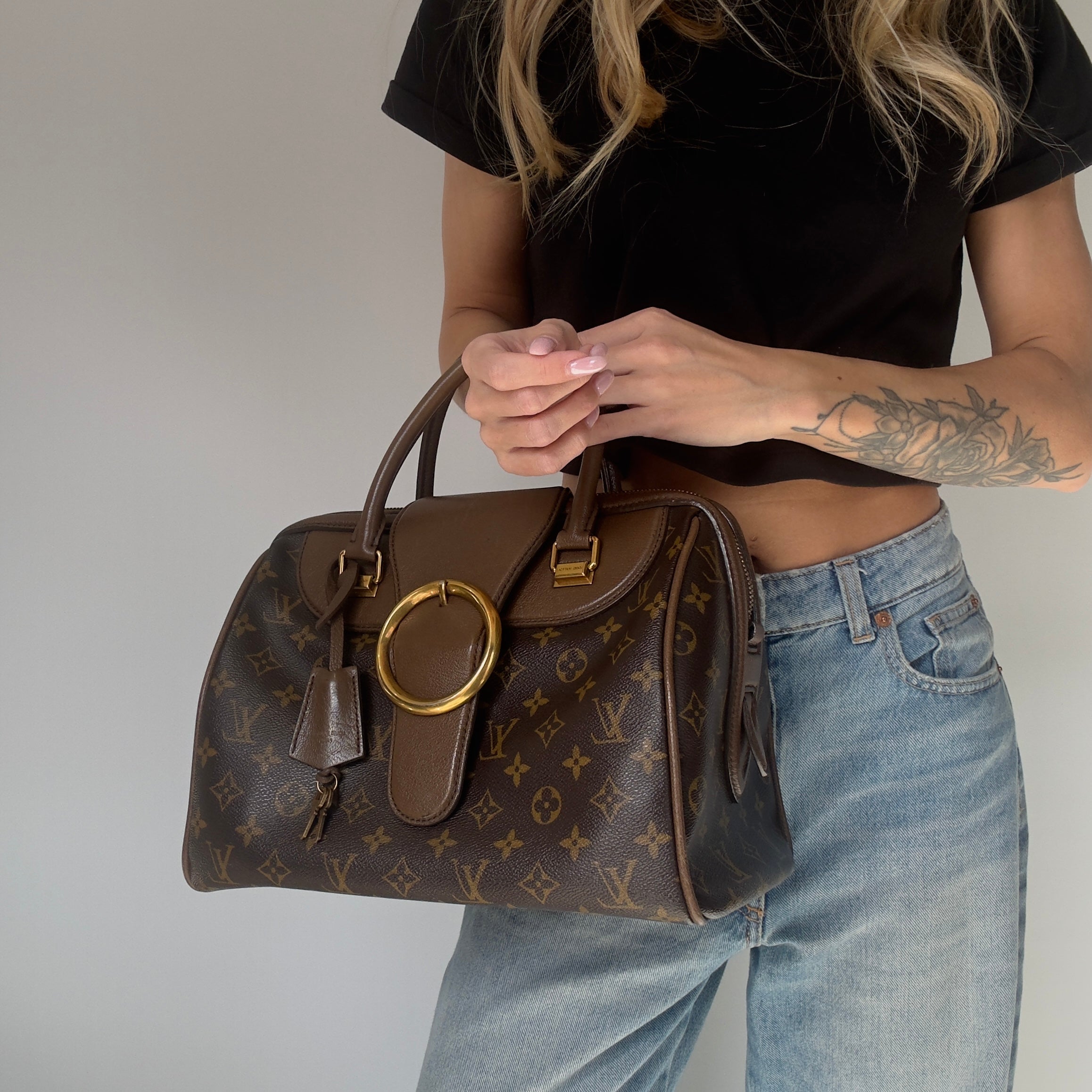 Louis Vuitton Monogram Golden Arrow - Queen May