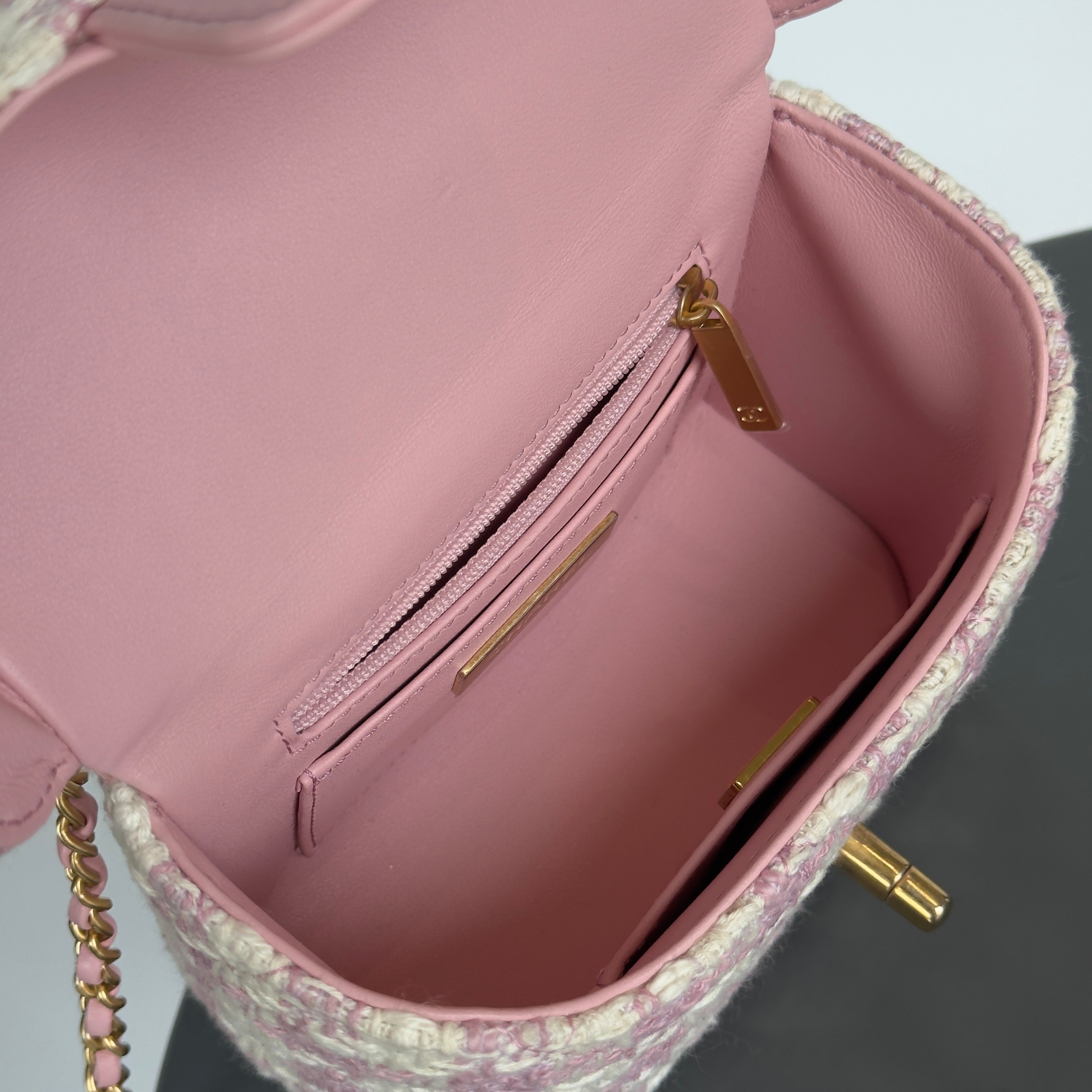 Chanel Pink Ecru Tweed Handle Crush Small Vanity Case - Queen May