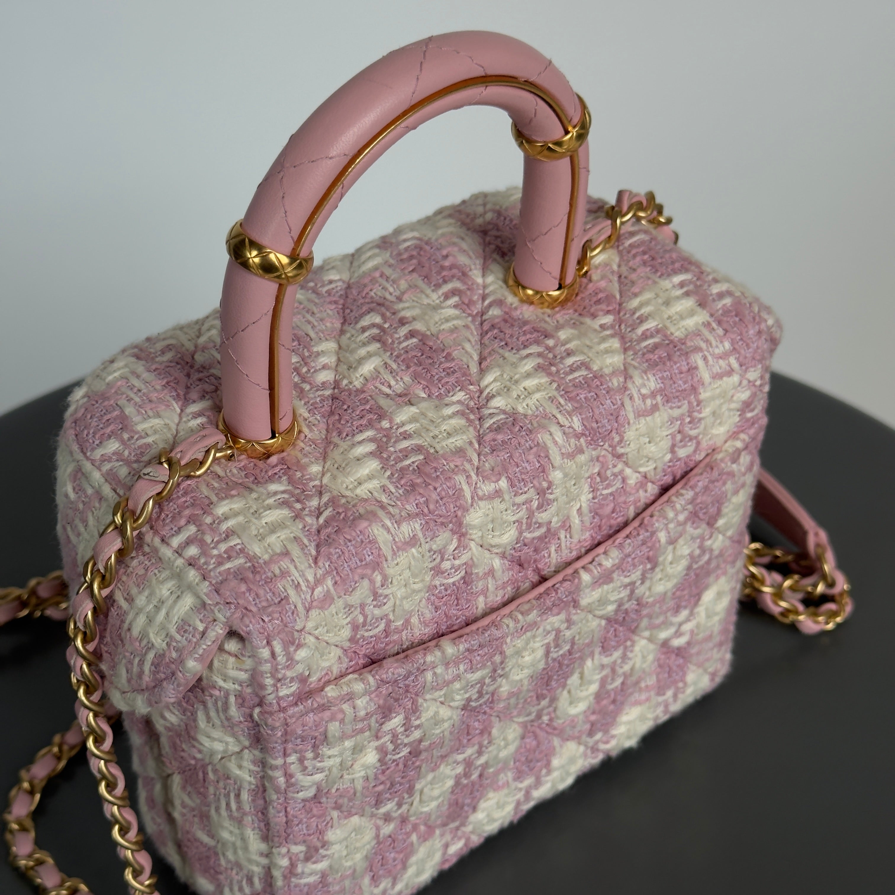 Chanel Pink Ecru Tweed Handle Crush Small Vanity Case - Queen May