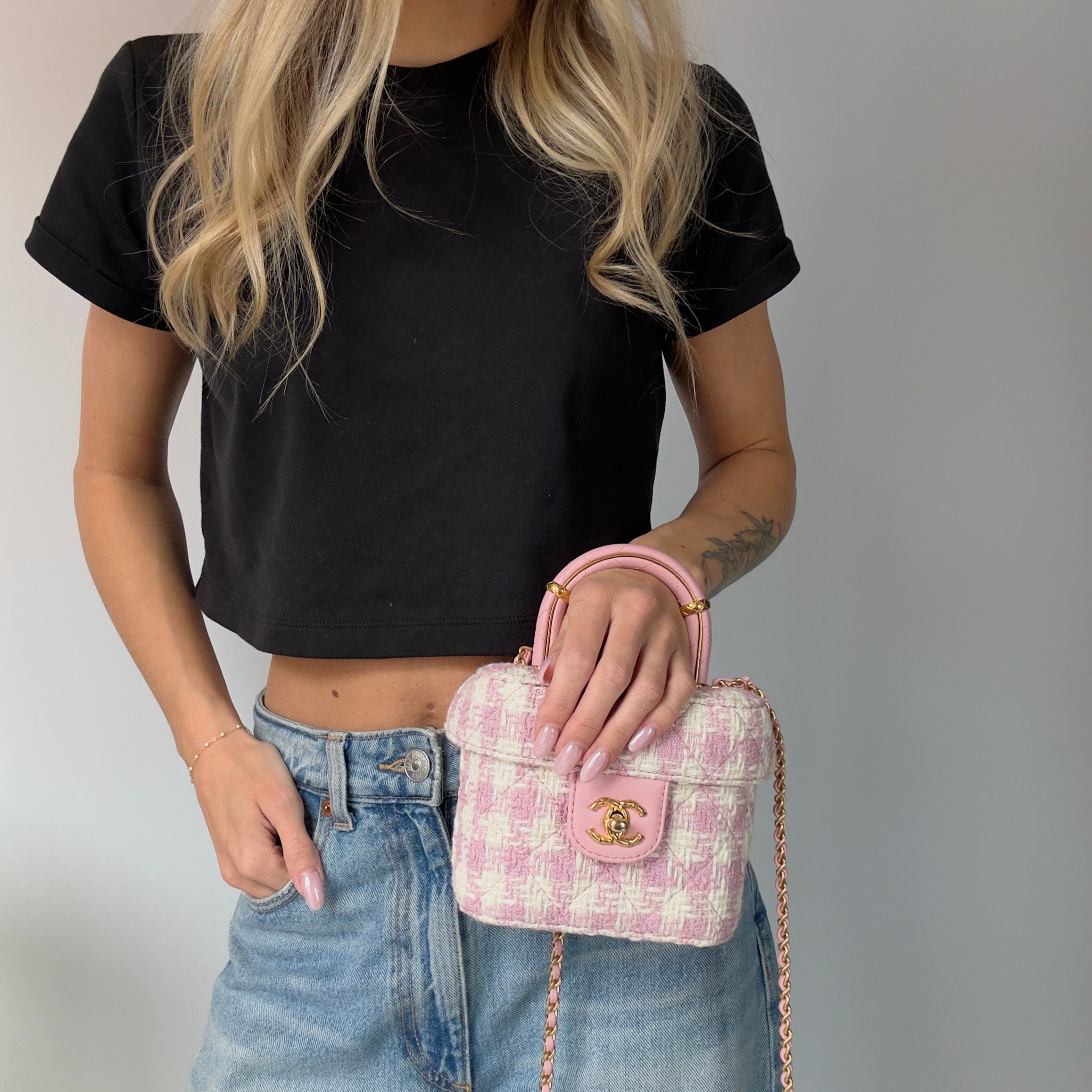 Chanel Pink Ecru Tweed Handle Crush Small Vanity Case - Queen May