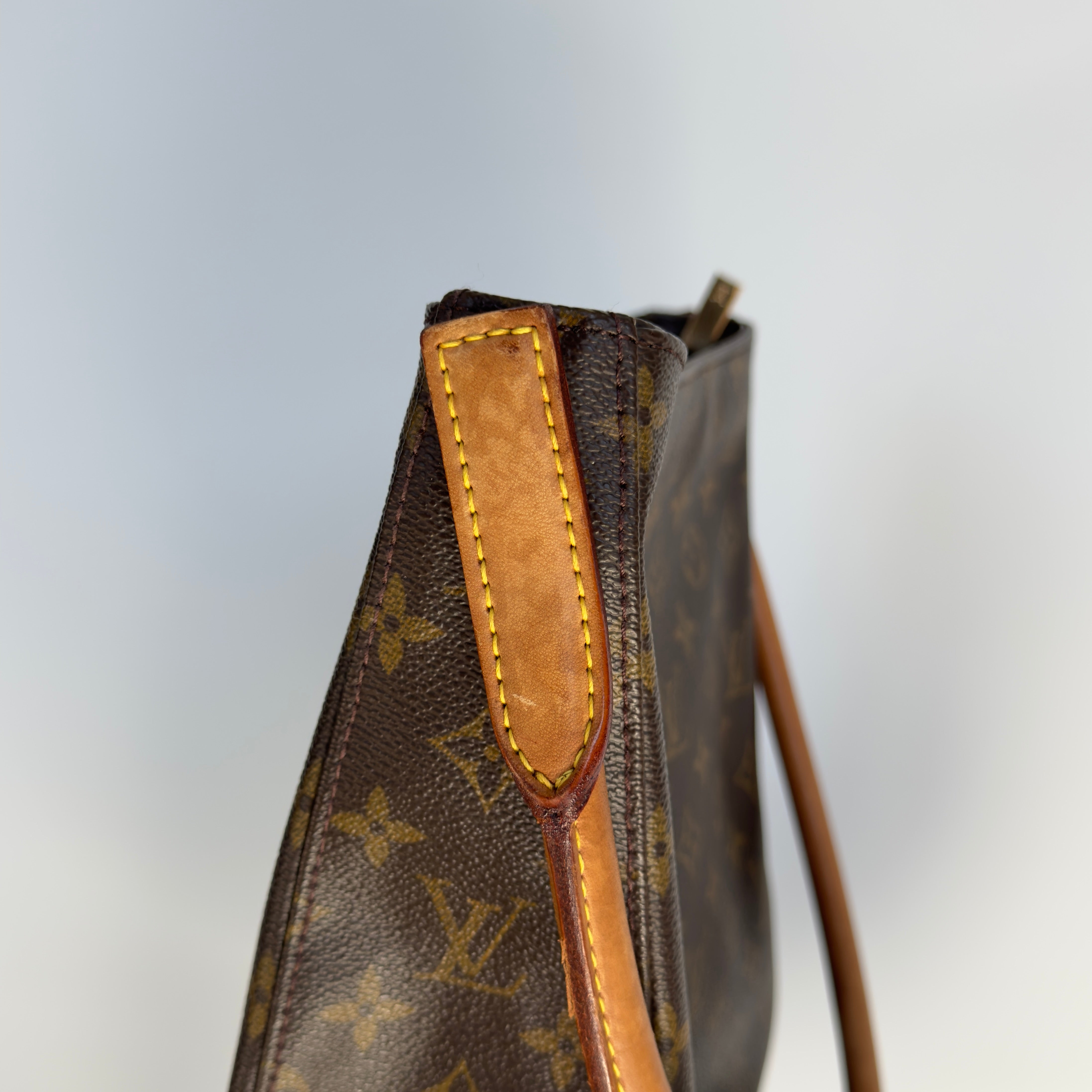 Louis Vuitton Monogram Looping GM - Queen May