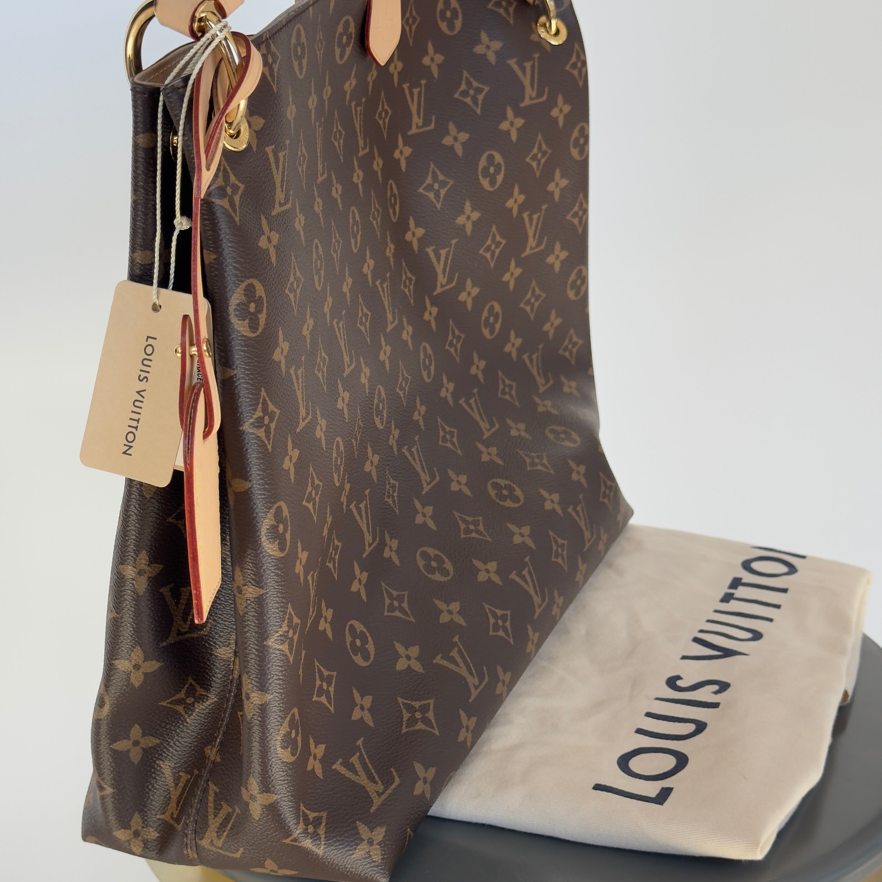 Louis Vuitton Monogram Graceful MM - Queen May
