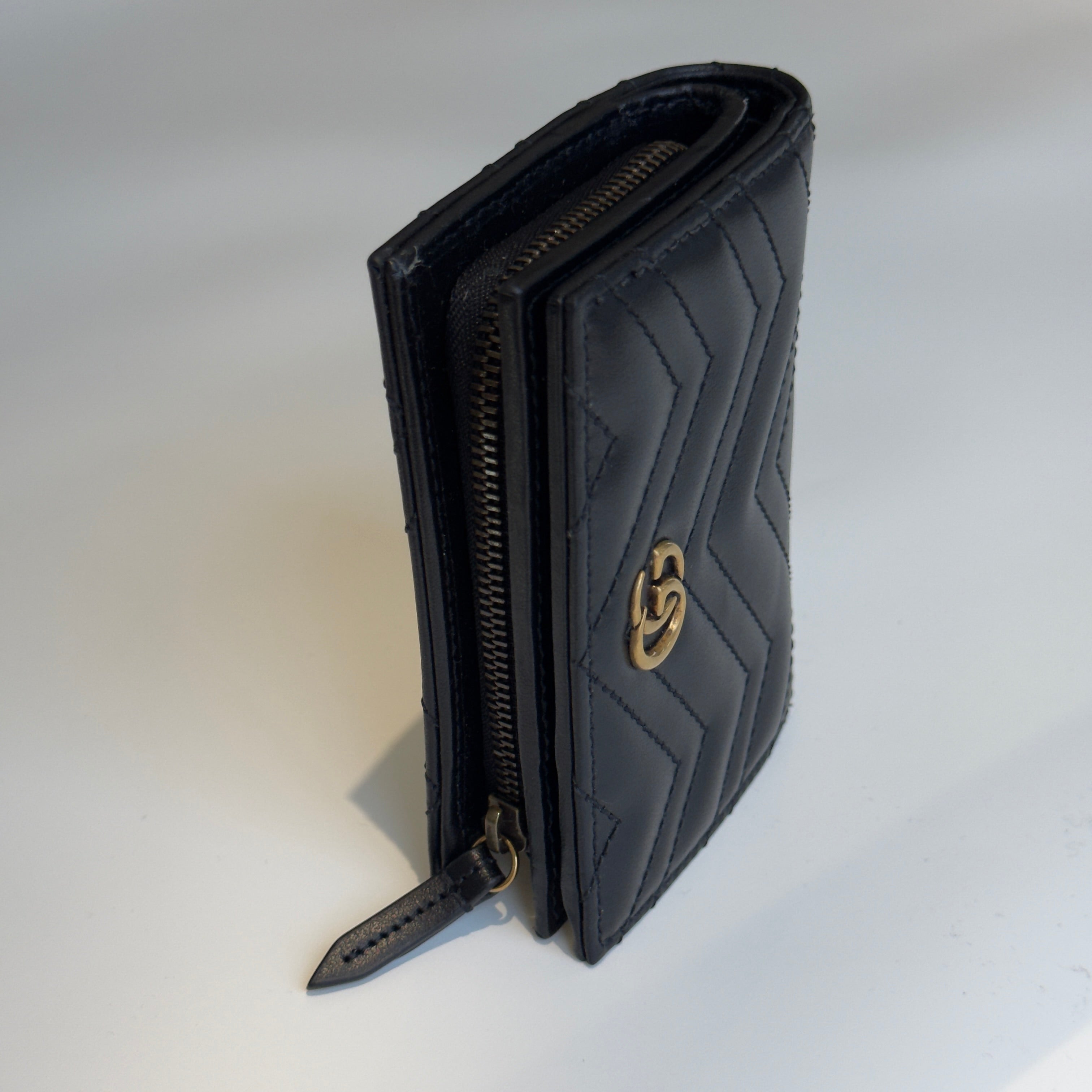 Gucci GG Marmont Card Case Wallet Black Leather - Queen May