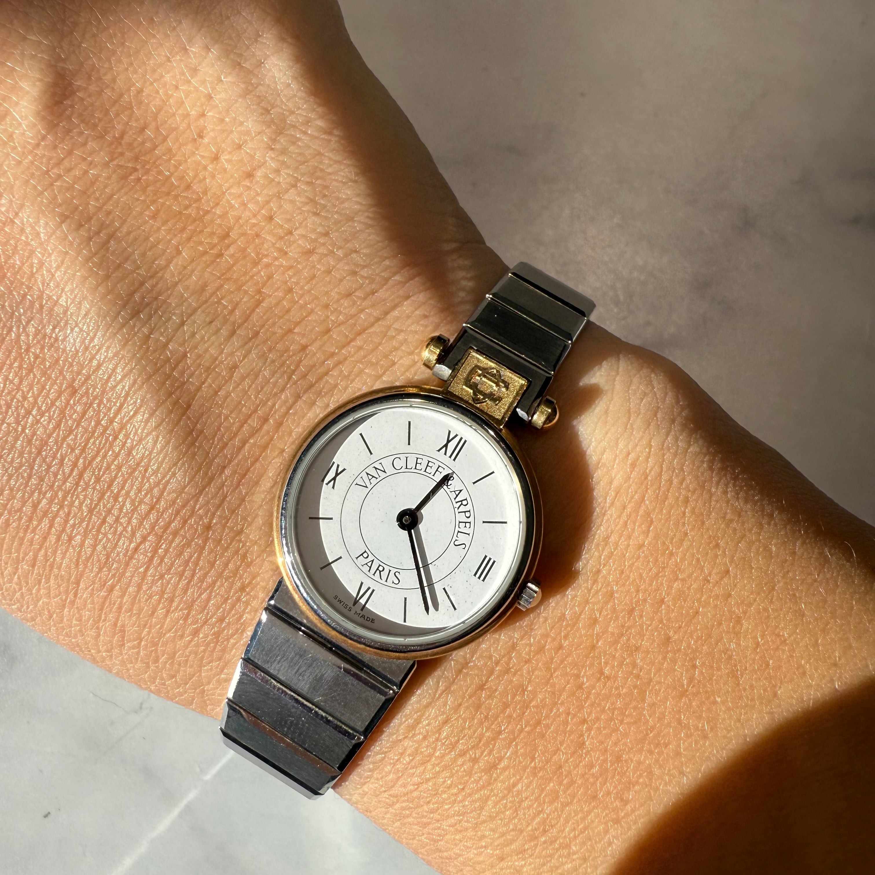 Van Cleef and Arpels La Collection No.22 Watch - Queen May