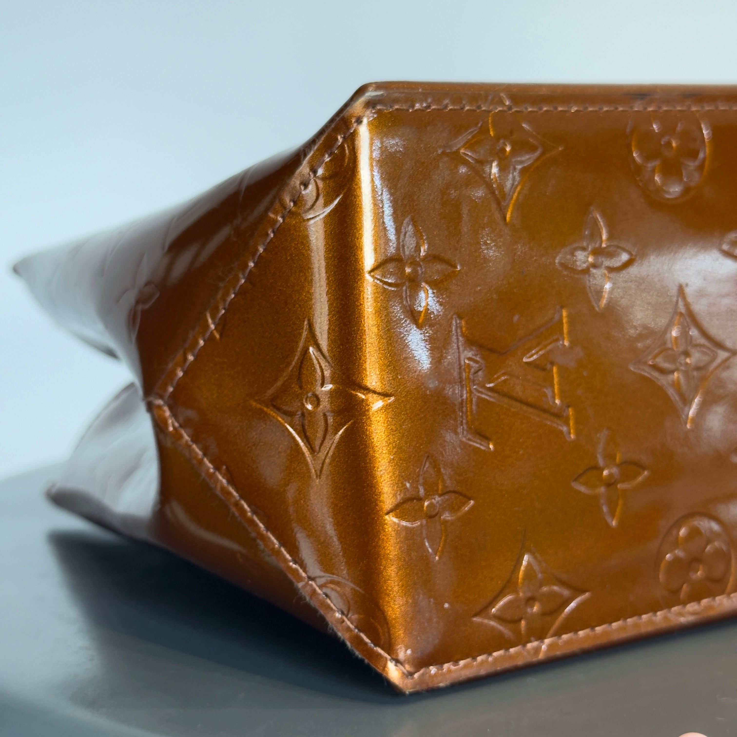 Louis Vuitton Vernis Reade PM Bronze - Queen May