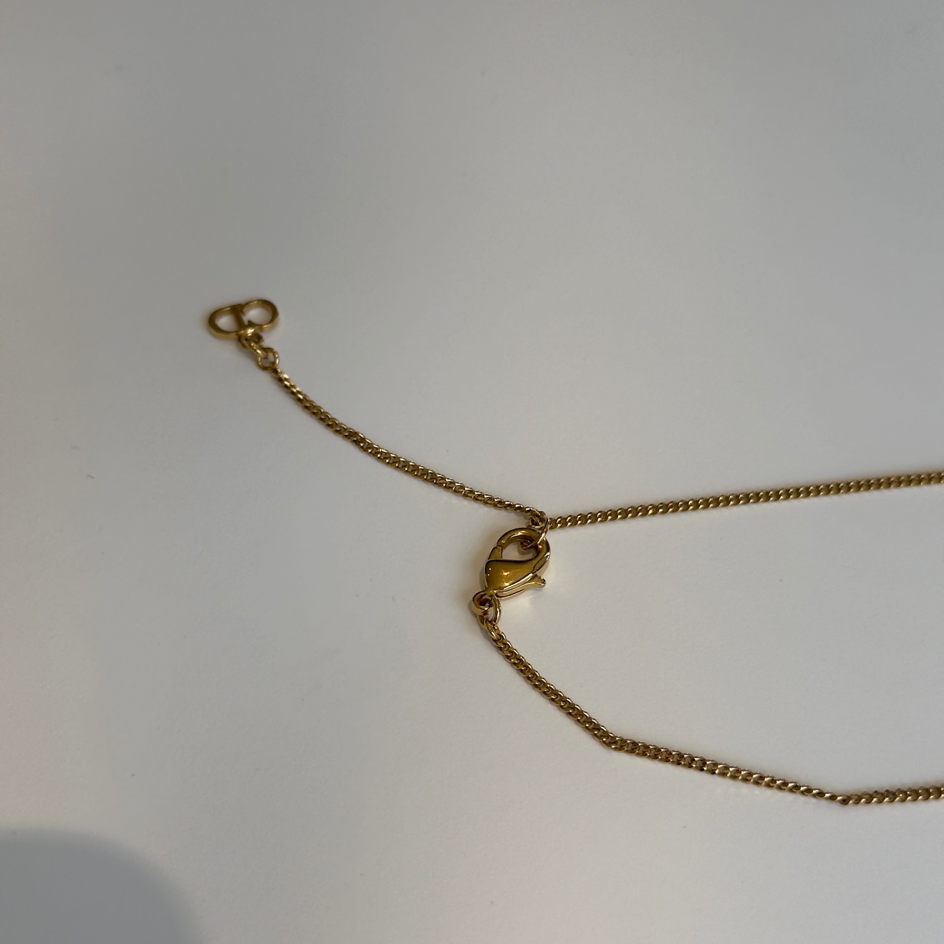 Dior Lariat Star Charm Necklace - Queen May