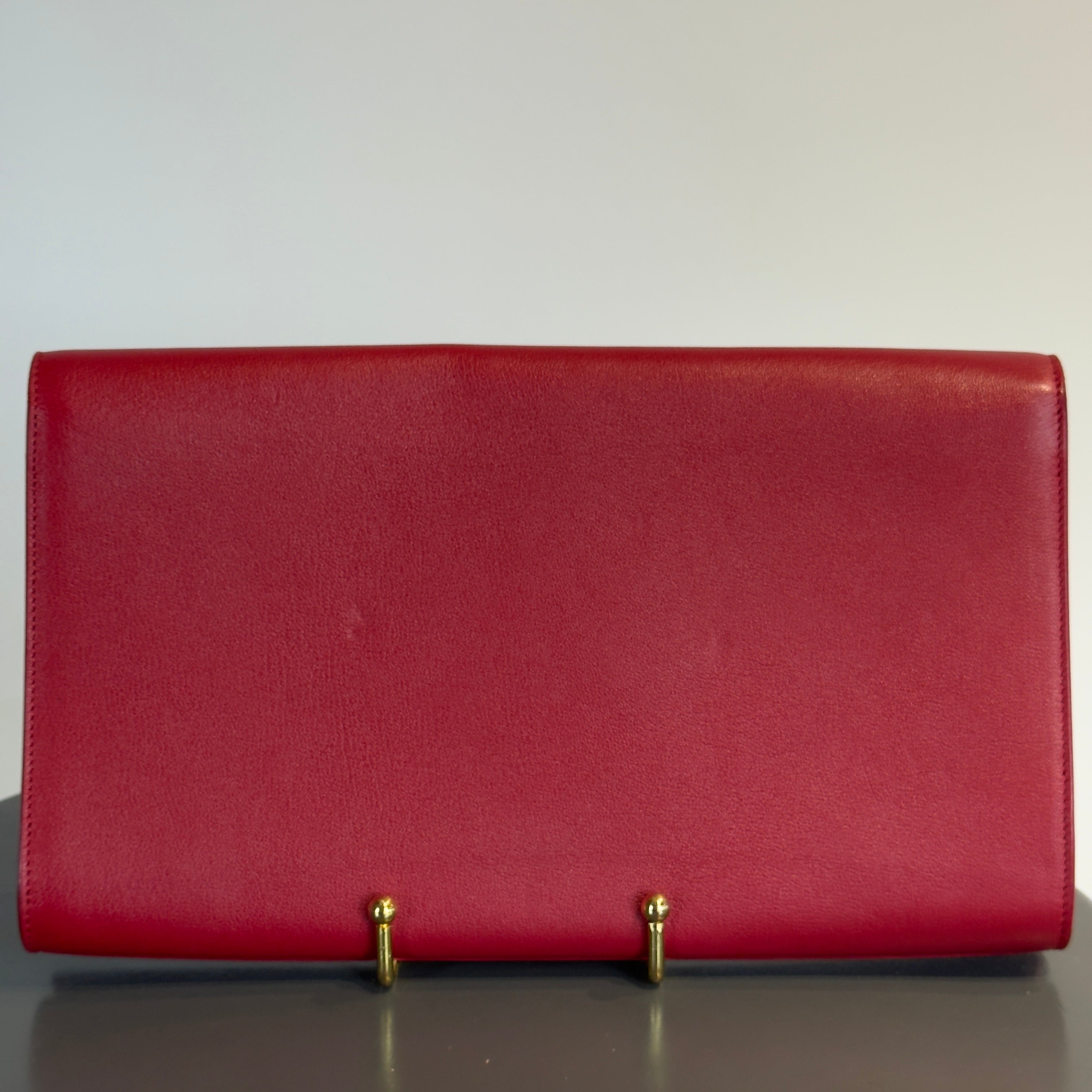 Yves Saint Laurent Belle De Jour Clutch Red - Queen May