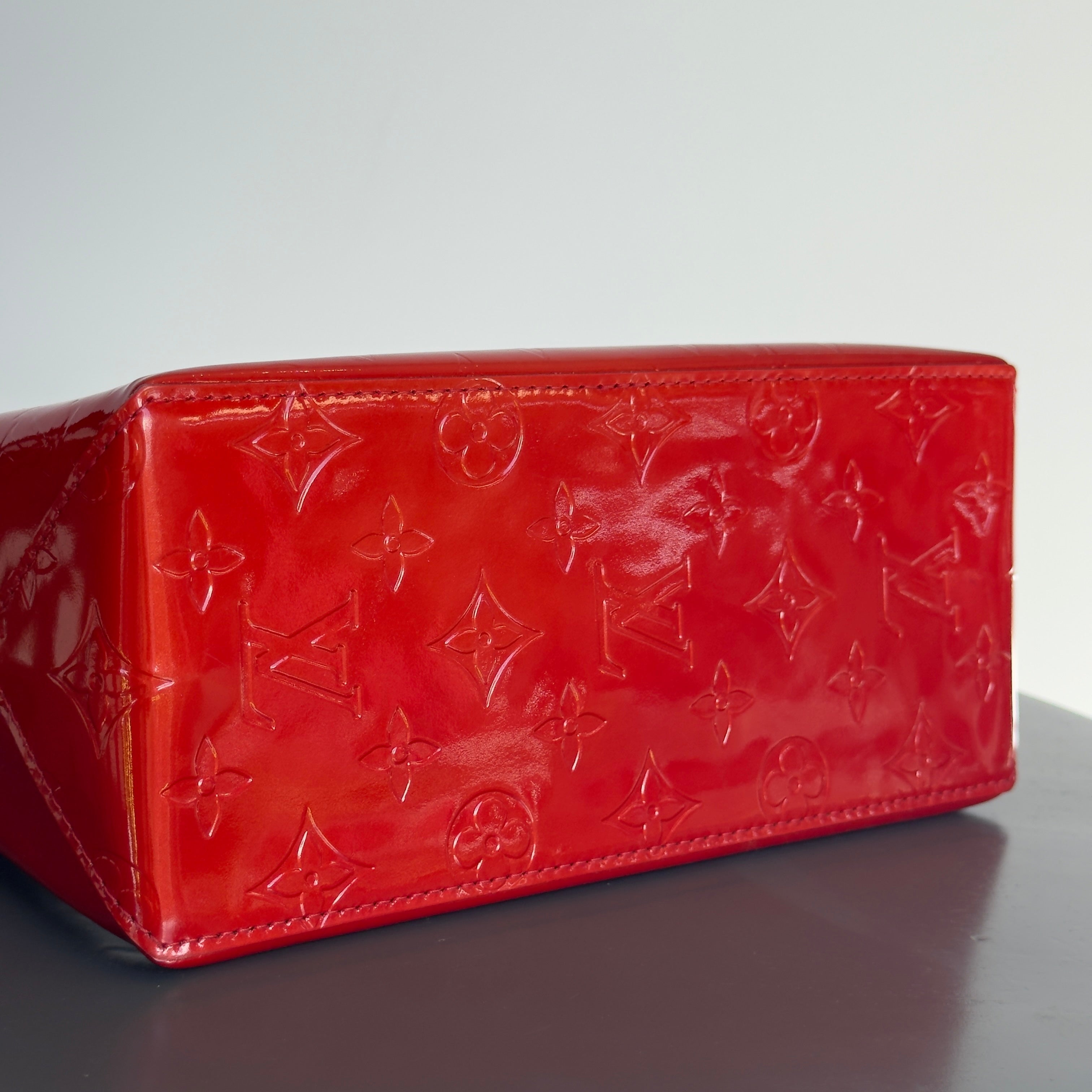 Louis Vuitton Vernis Reade Red - Queen May