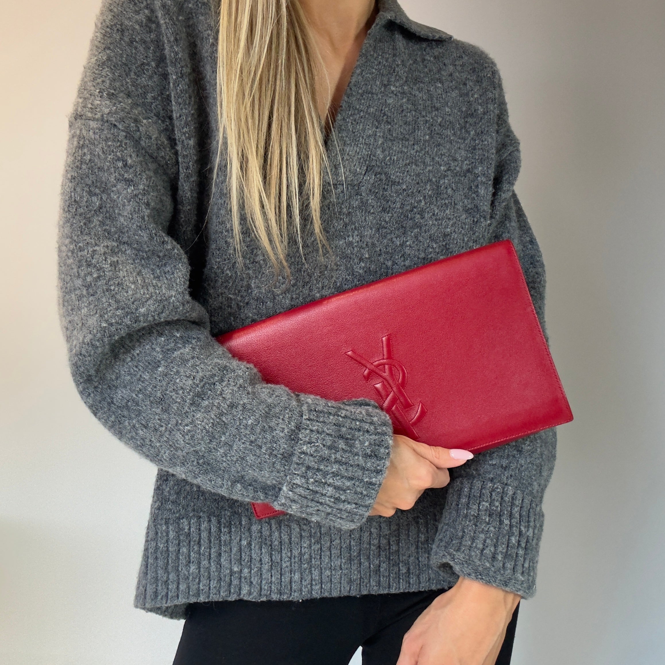 Yves Saint Laurent Belle De Jour Clutch Red - Queen May