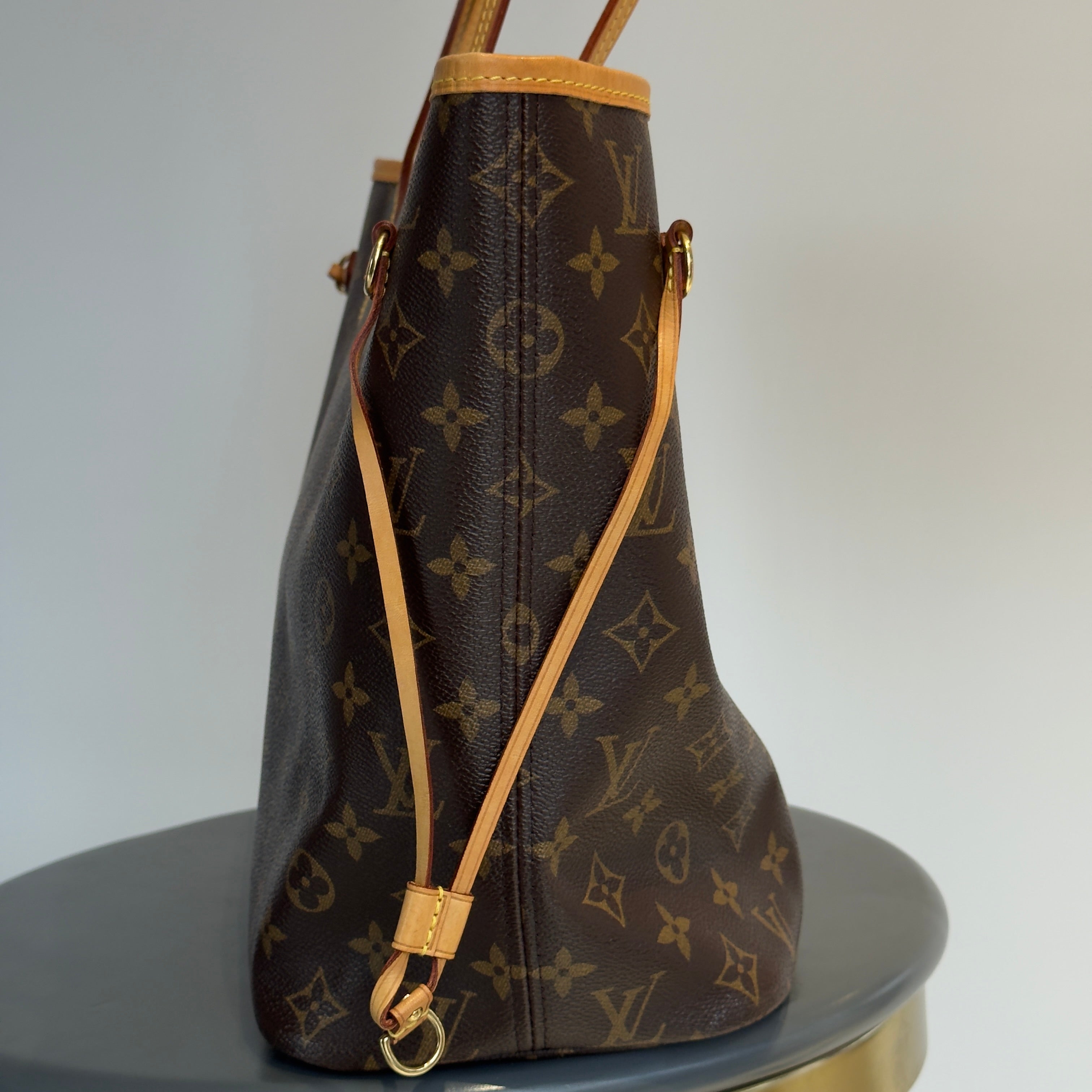 Louis Vuitton Monogram Neverfull MM - Queen May